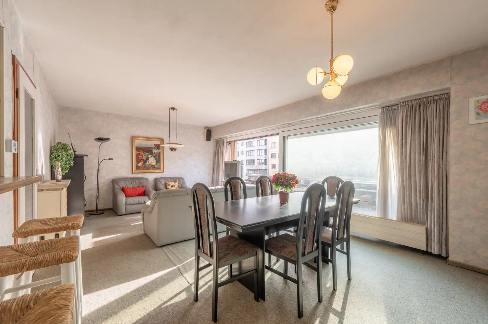 Centraal gelegen appartement met 2 slaapkamers foto 6