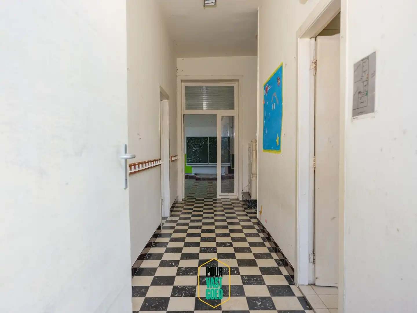 Unieke opportuniteit op 1160 m² grond, binnen de stadswallen van Damme foto 21