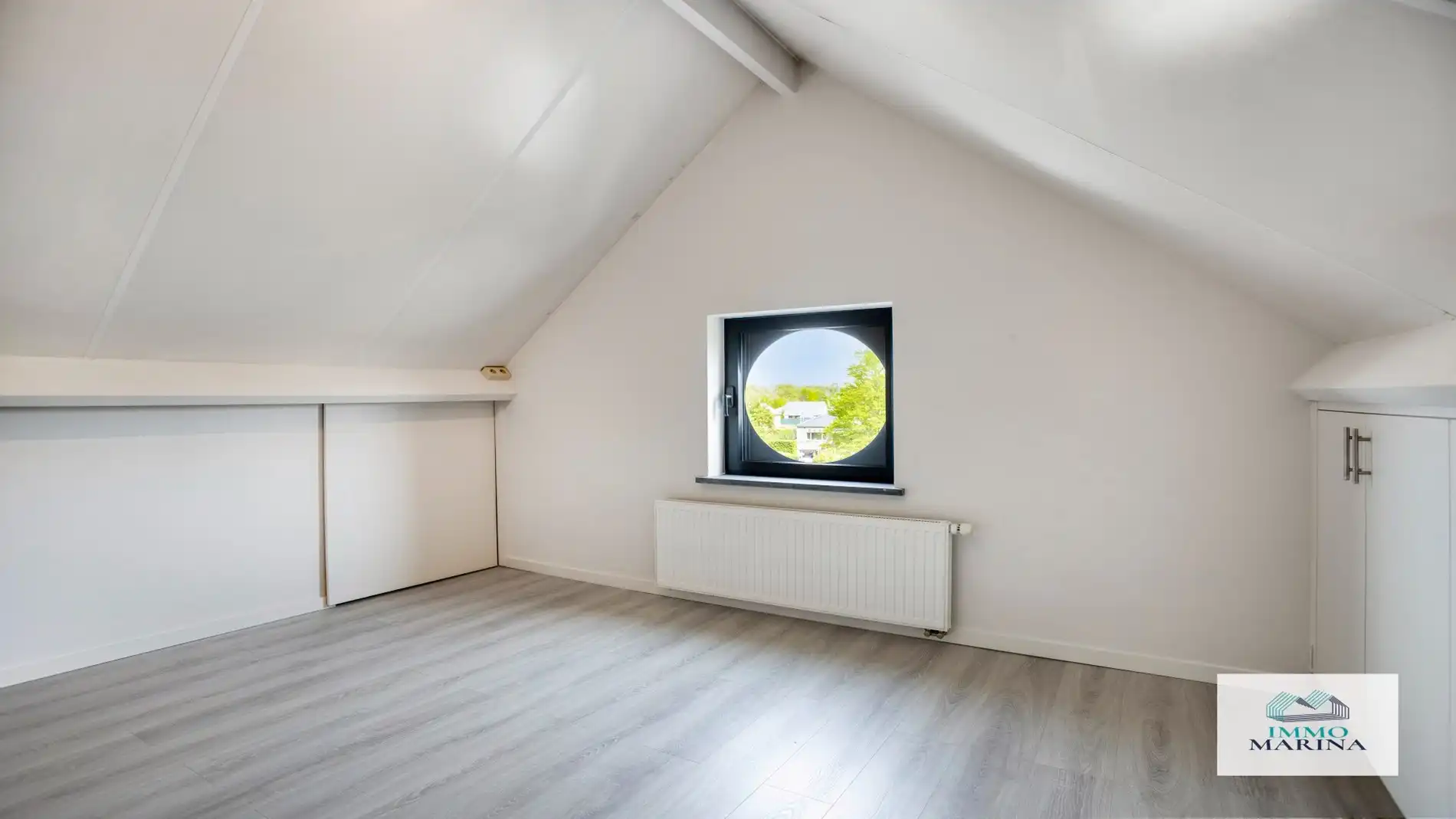 Ruime villa op 8,2a in doodlopende straat met 6 kmrs te Houtvenne foto 20