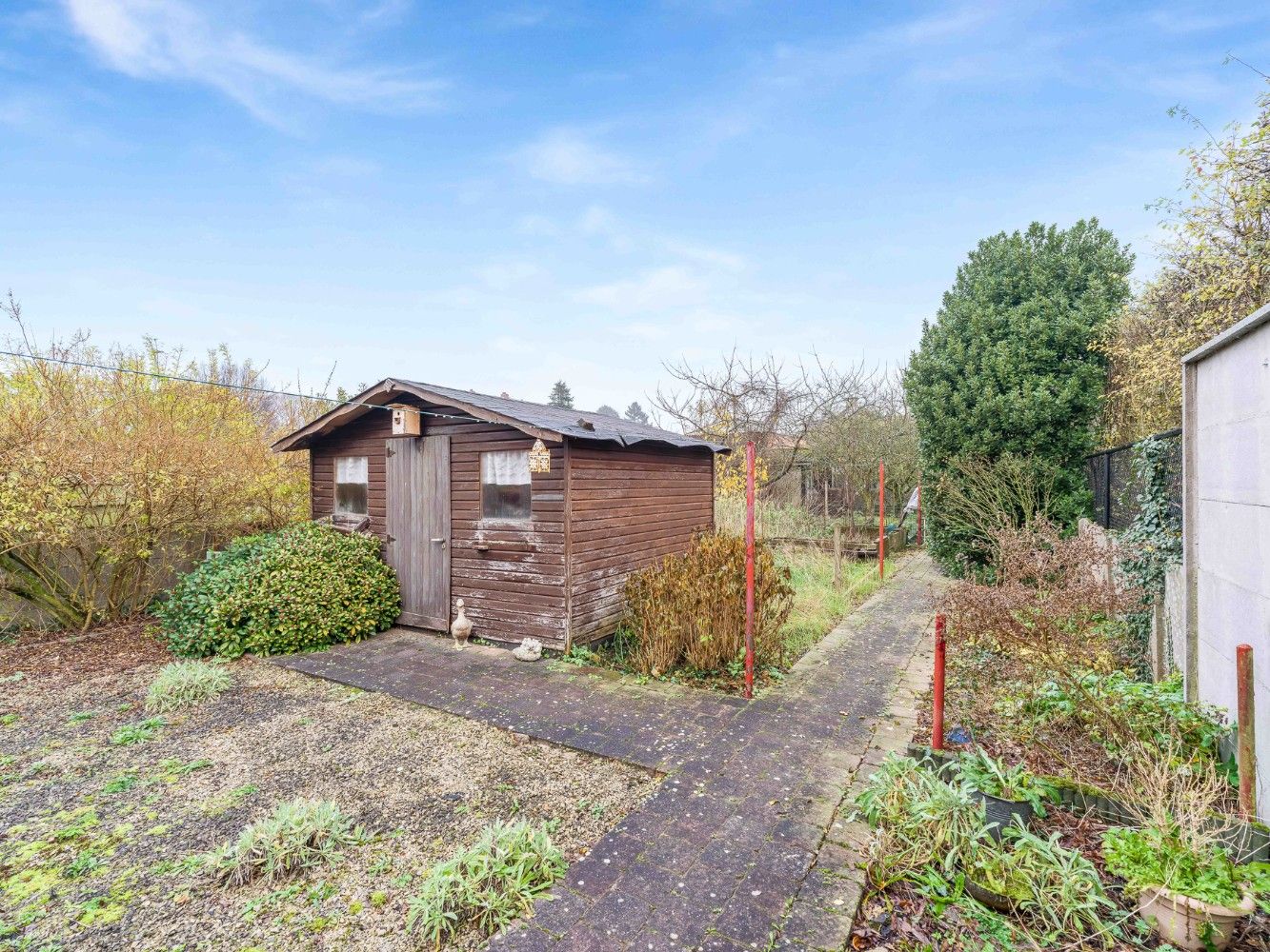 Op te frissen HOB met 3 slpk., tuin en garage foto 23