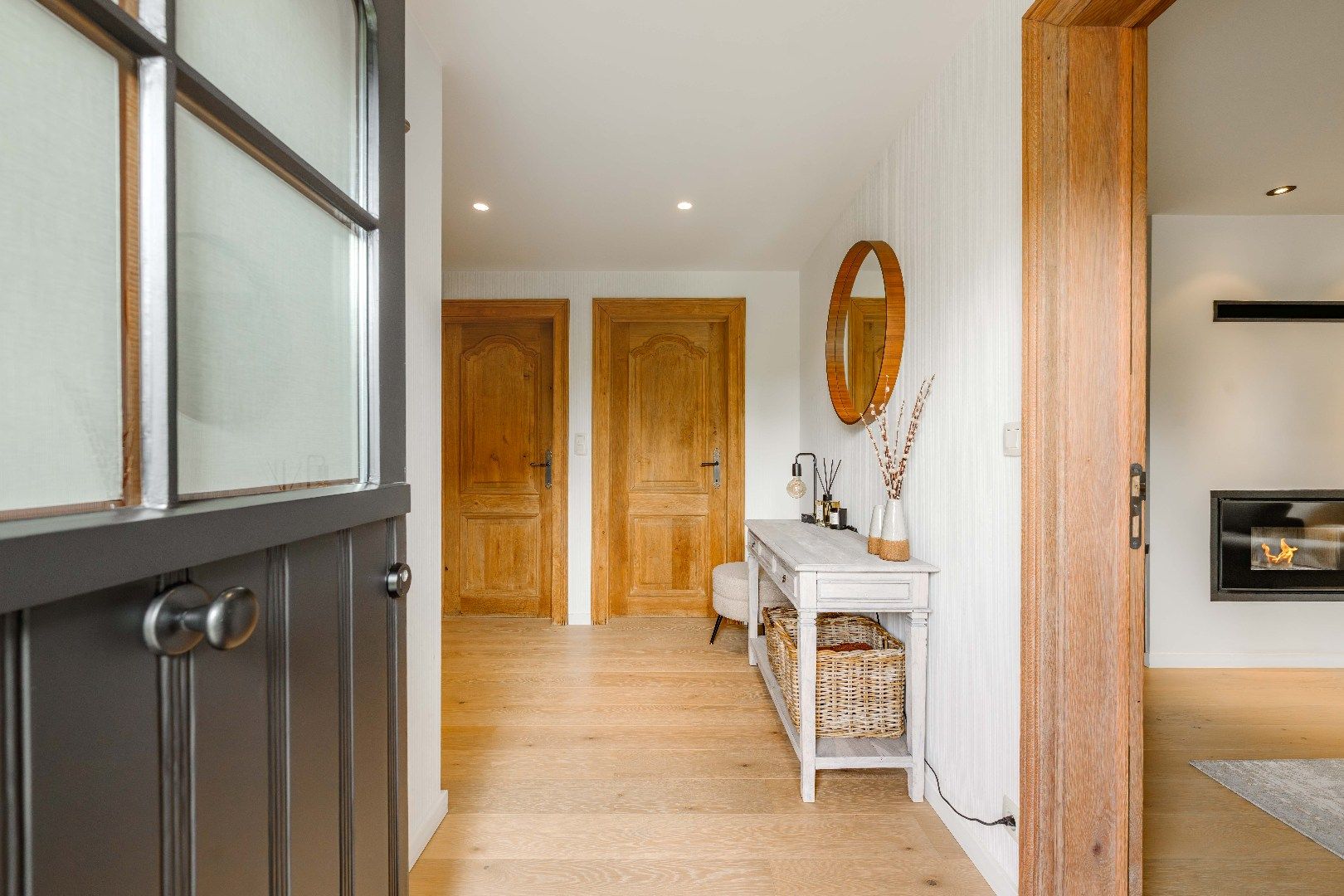 PRACHTIG GERENOVEERDE VILLA OP 616 m² | 3 SLPKS | 2 BADKAMERS foto 4