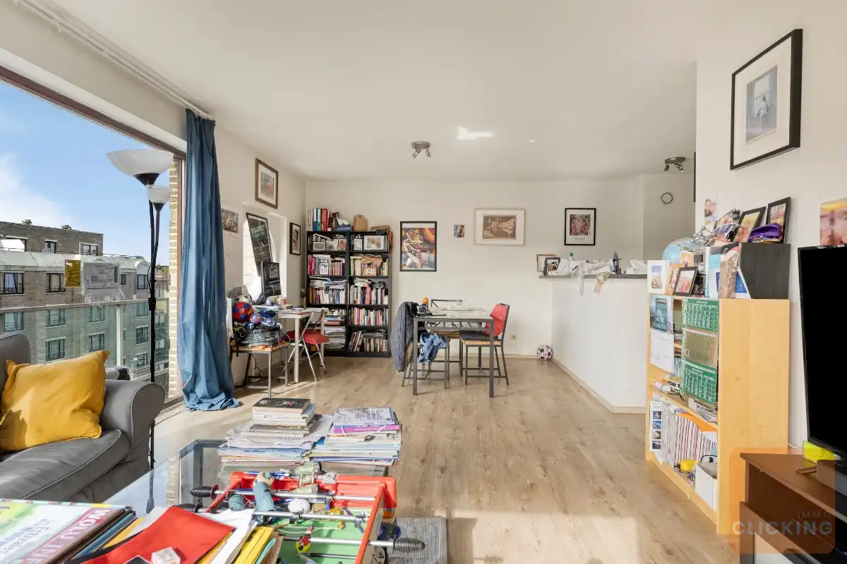 Stijlvol appartement met 2 slaapkamers en parkeerplaats foto 4