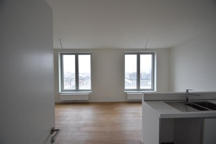 ANTWERPEN - Recent appartement met weids uitzicht.  foto 5