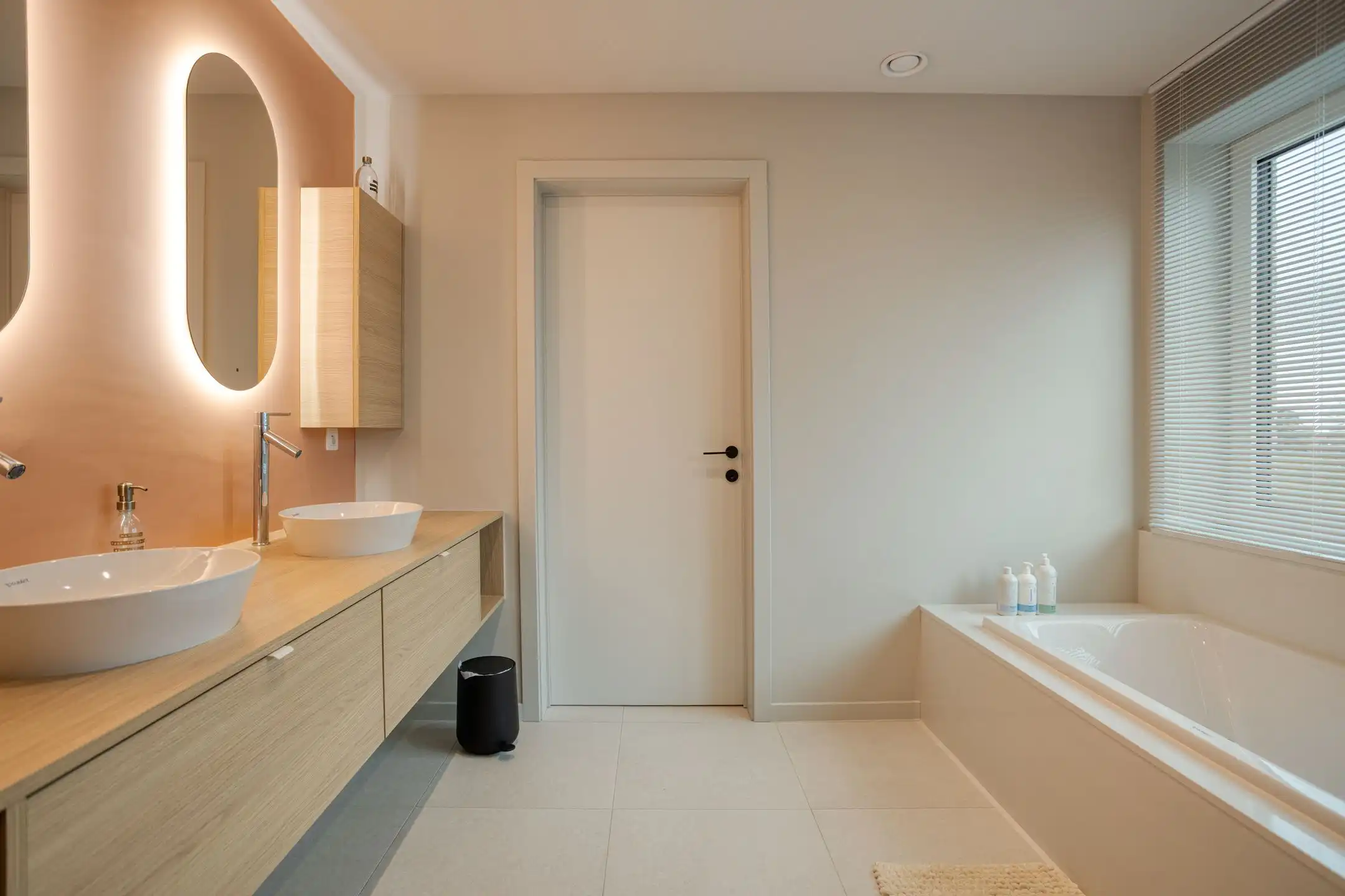 Stijlvolle villa: Landelijk wonen met open vergezichten foto 14