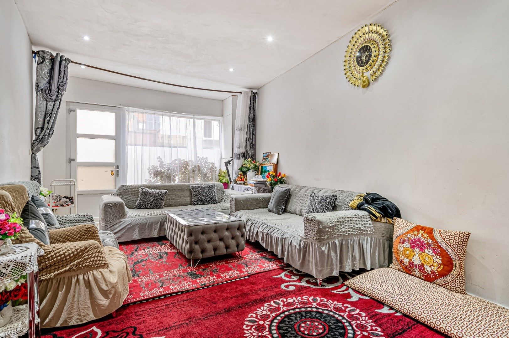 Ruime woning op wandelafstand van de Phoenixbrug  foto 4