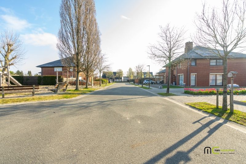 Perfect onderhouden halfopen woning te huur in Anzegem (Heirweg) foto 20