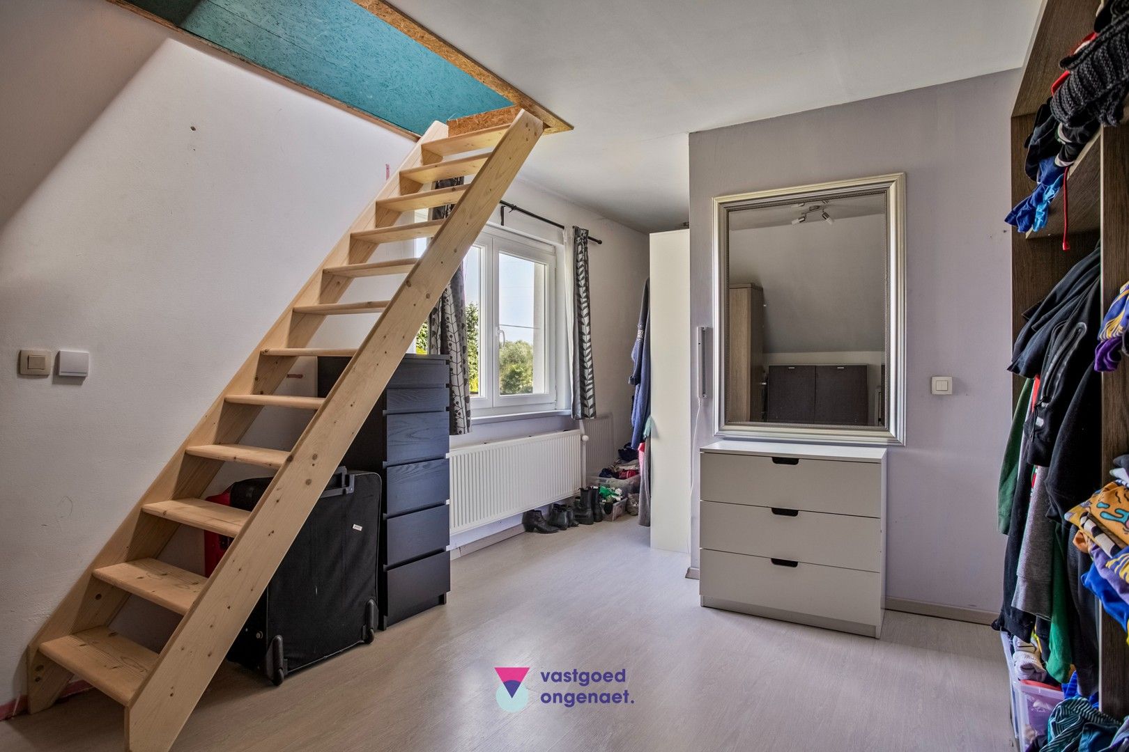 Te koop: Unieke en Rustig Gelegen Villa in Evergem foto 18