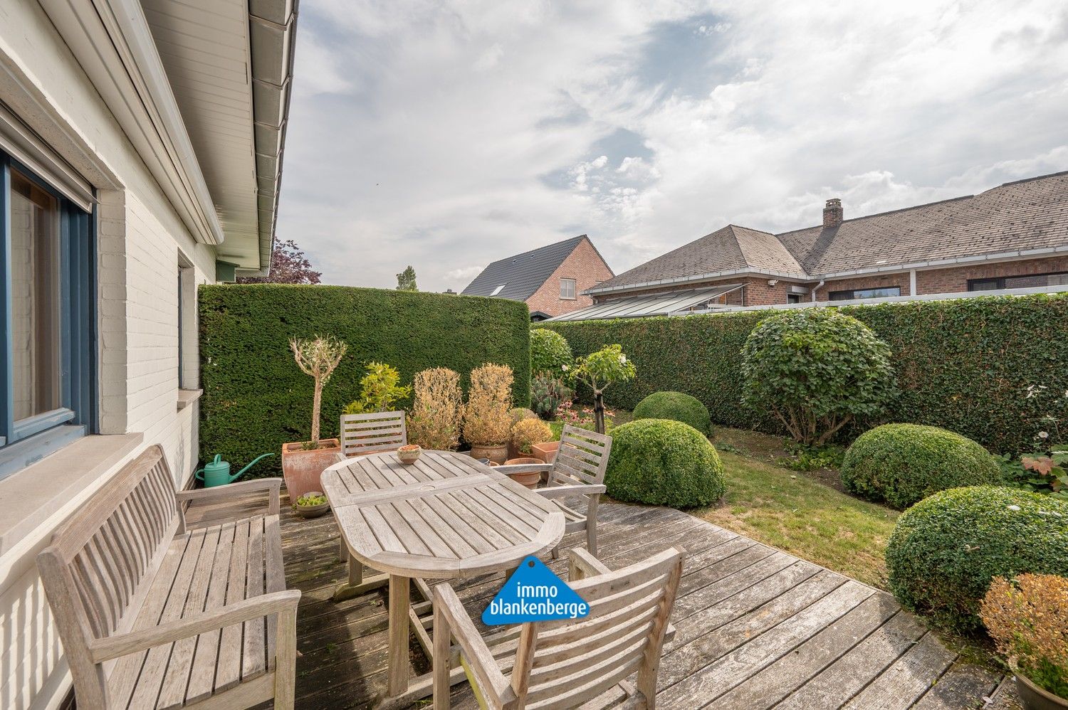 Ruime alleenstaande bungalow met tuin in rustige wijk foto 14