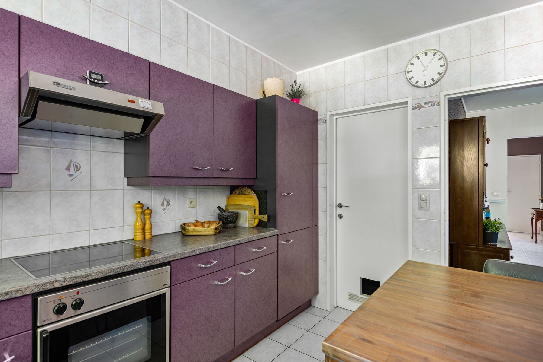 Ruim appartement met drie slaapkamers foto 9