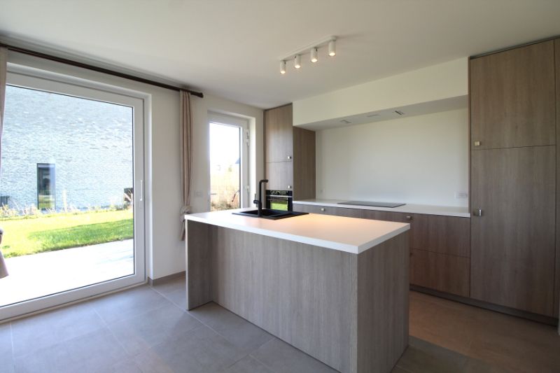 Zeer energiezuinige nieuwbouwwoning te Roeselare foto 4