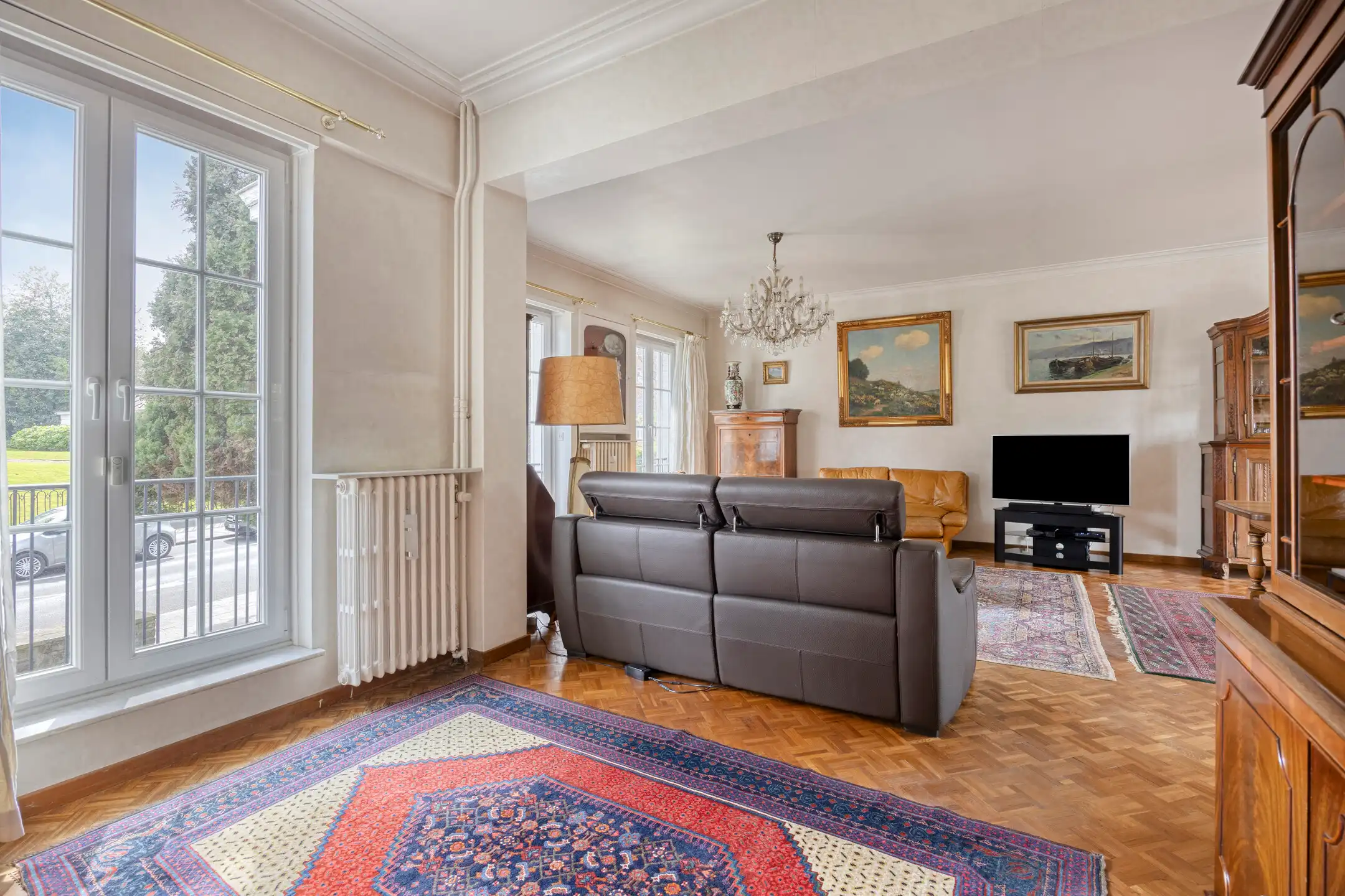 Authentieke villa met 3 kamers, garage en prachtige tuin! foto 9