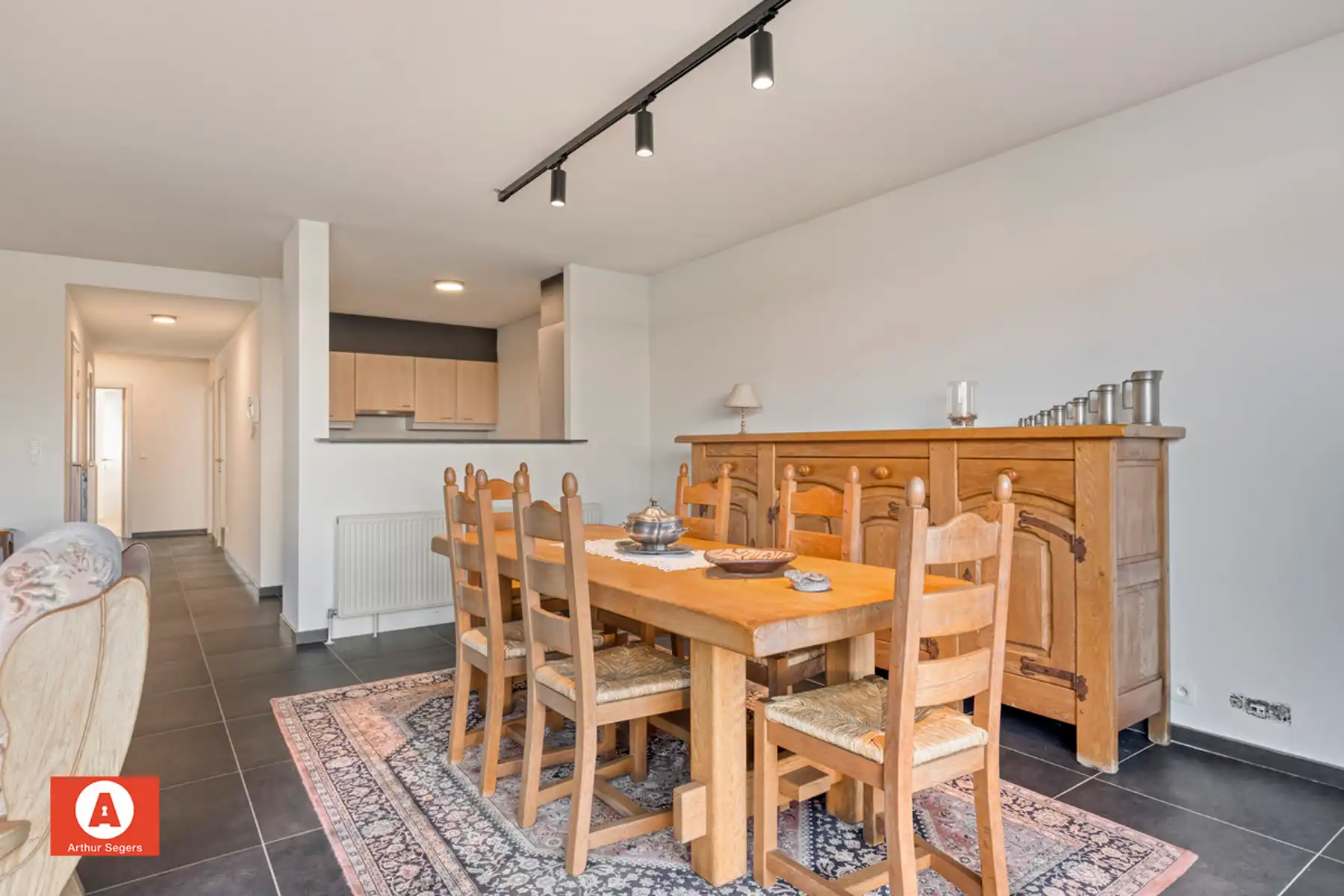 Energiezuinig gelijkvloers appartement met garage foto 8