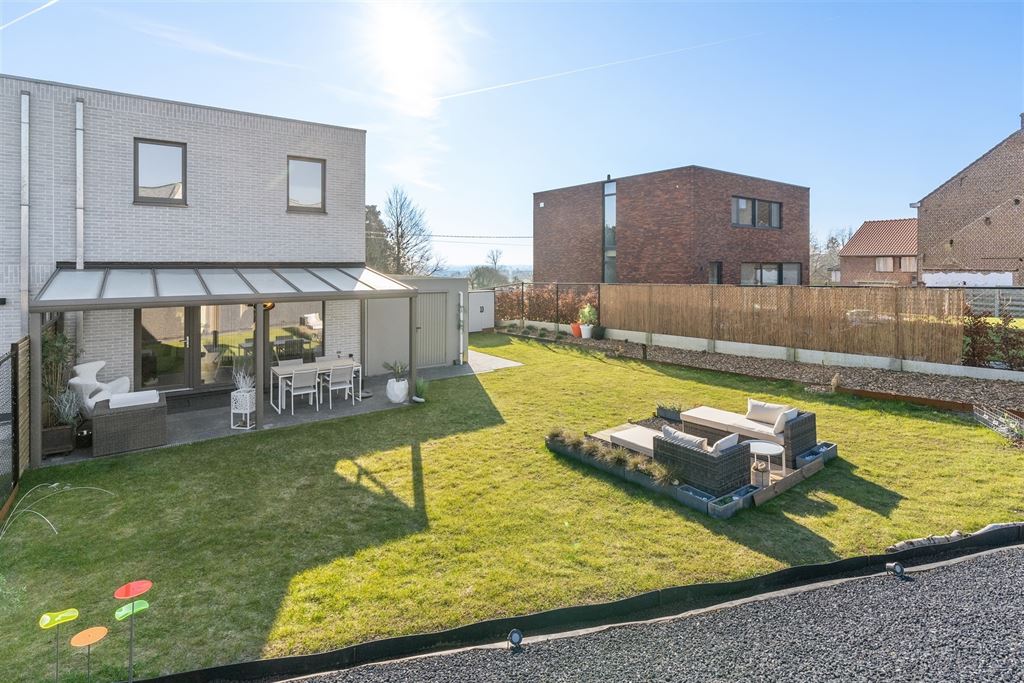 Volledig instapklare nieuwbouwwoning (2% registratie!) foto 17
