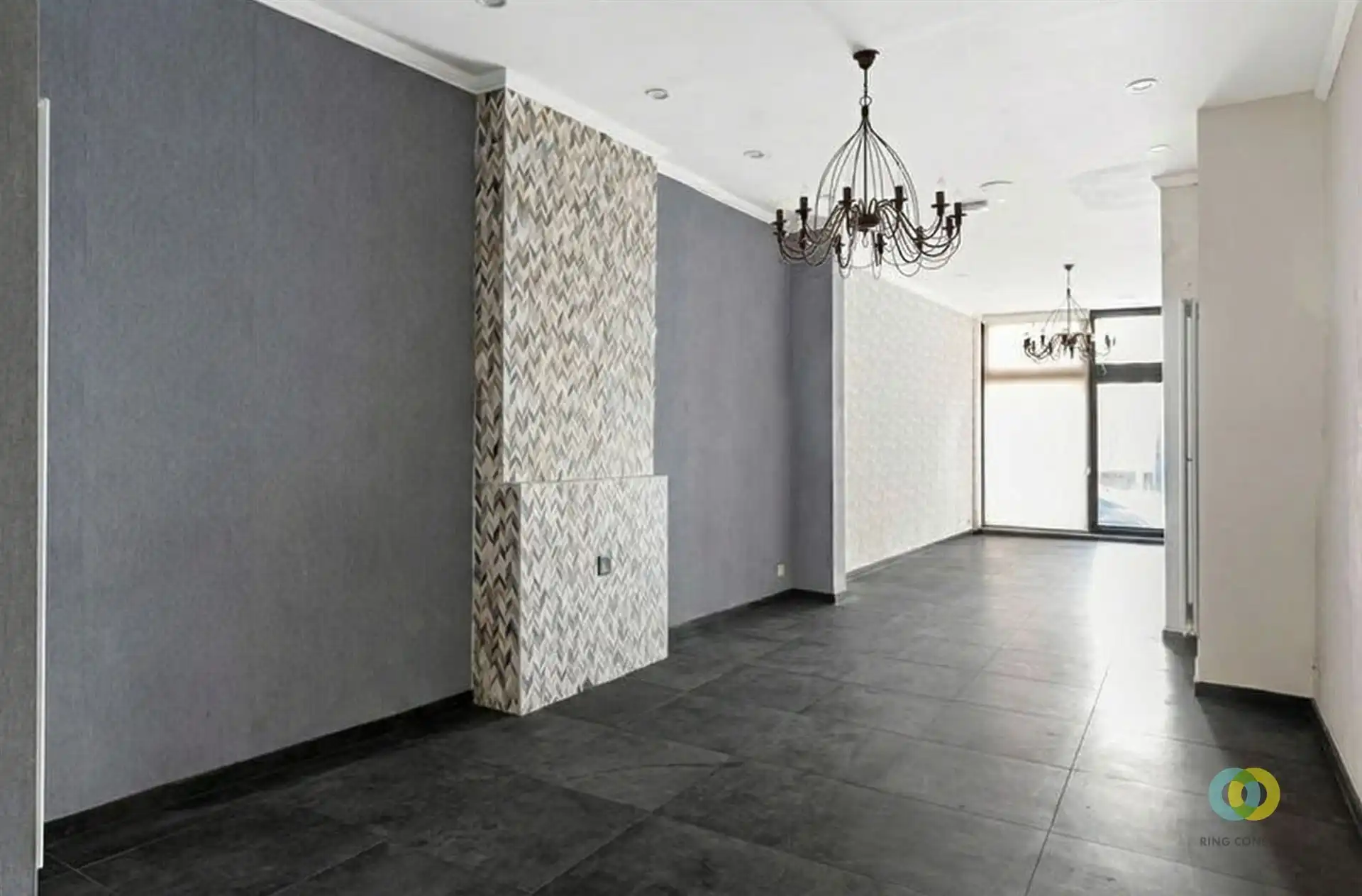 Gebouw voor gemengd gebruik foto 3