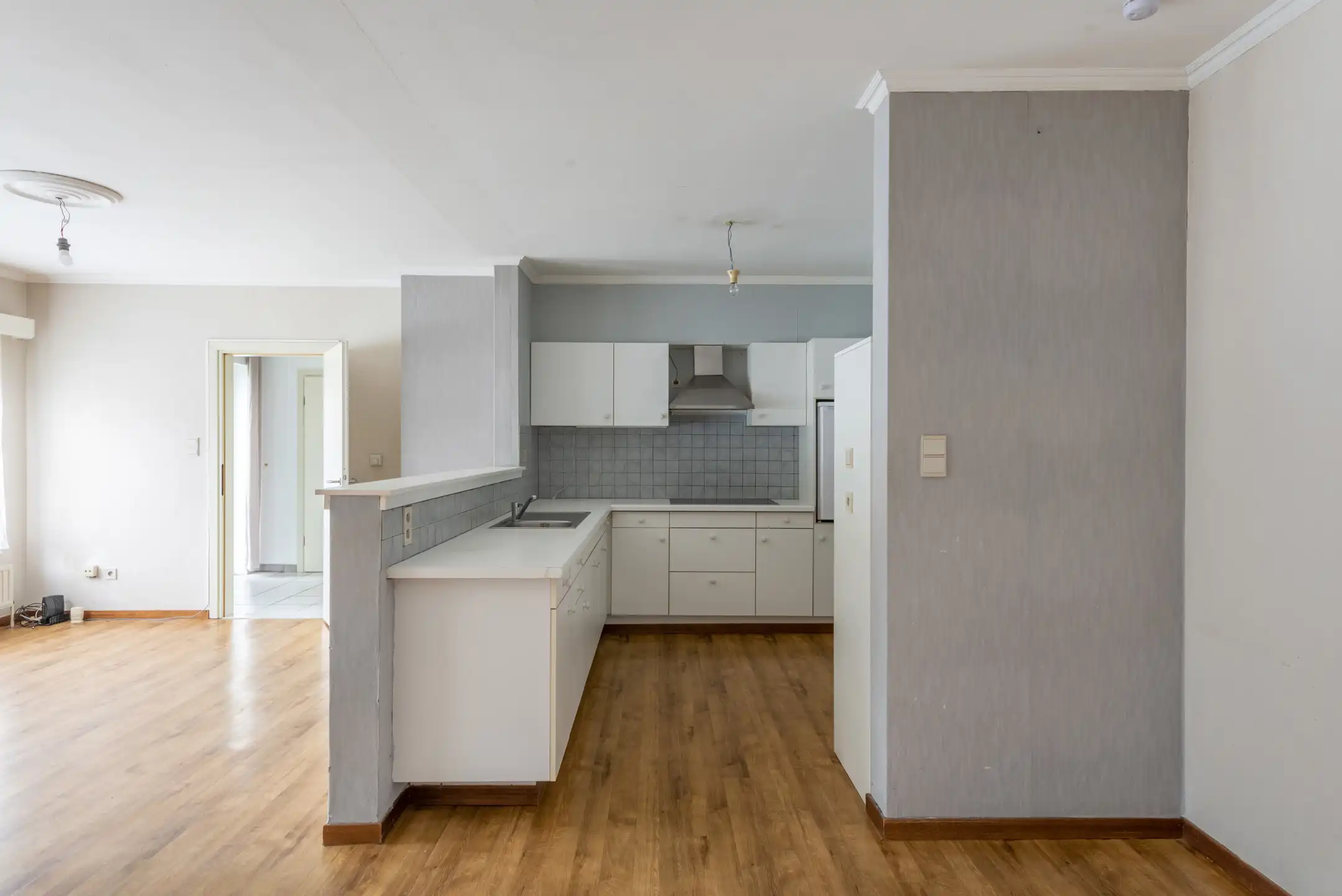 Gelijkvloerse woning met inpandige garage  foto 9