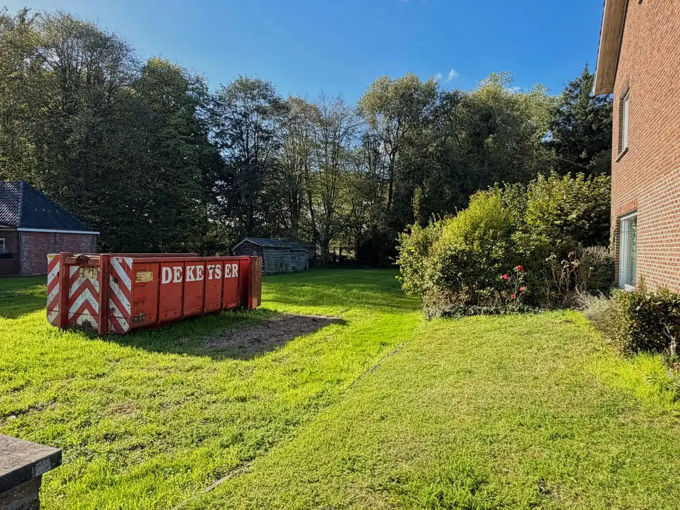 Unieke, uitzonderlijk ruime gezinswoning + tuin  (1589m²) foto 14