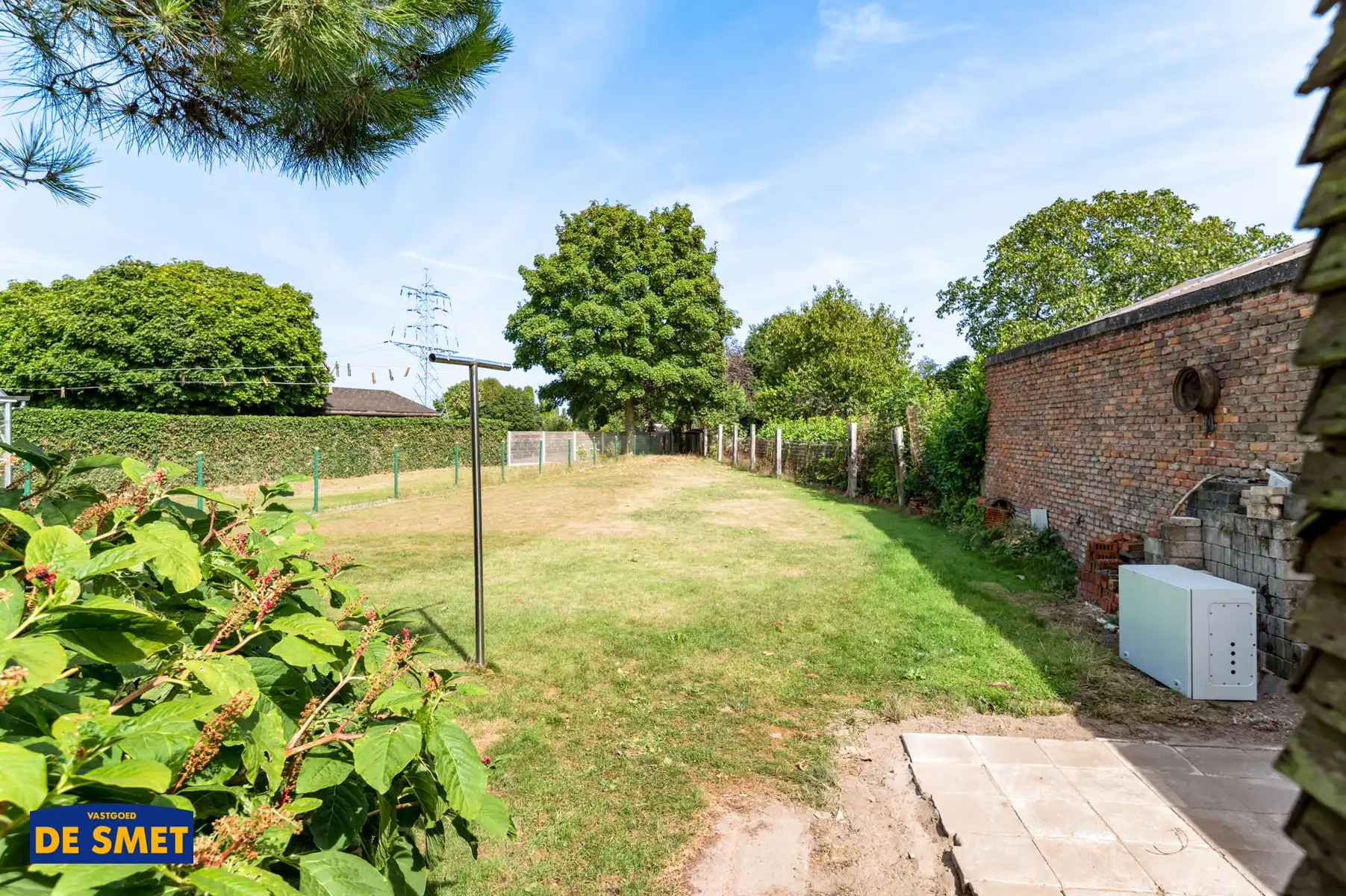 Te renoveren woonst met open groen zicht achteraan foto 4