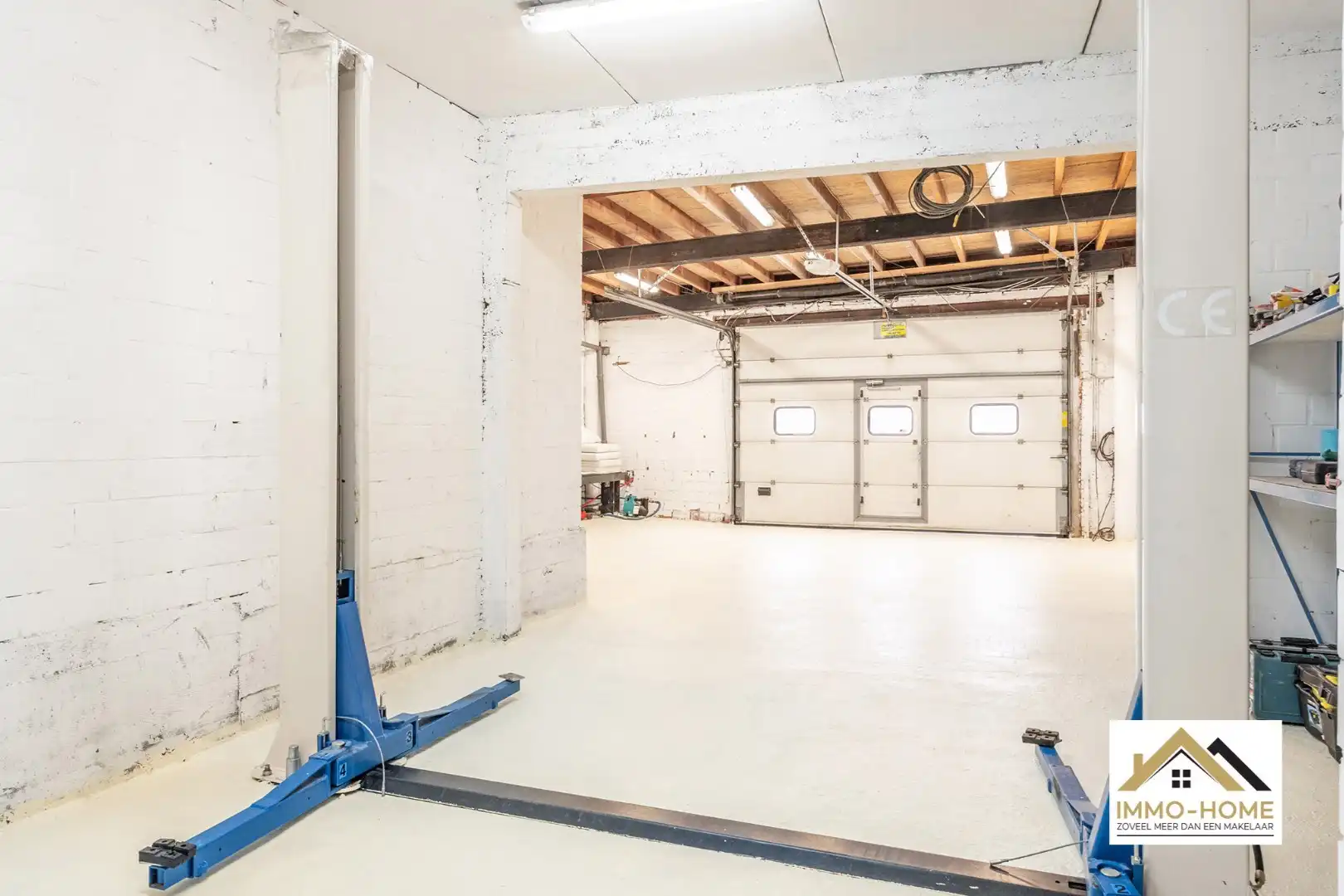 Instapklare woning met 4 slaapkamers EN groot atelier! foto 3