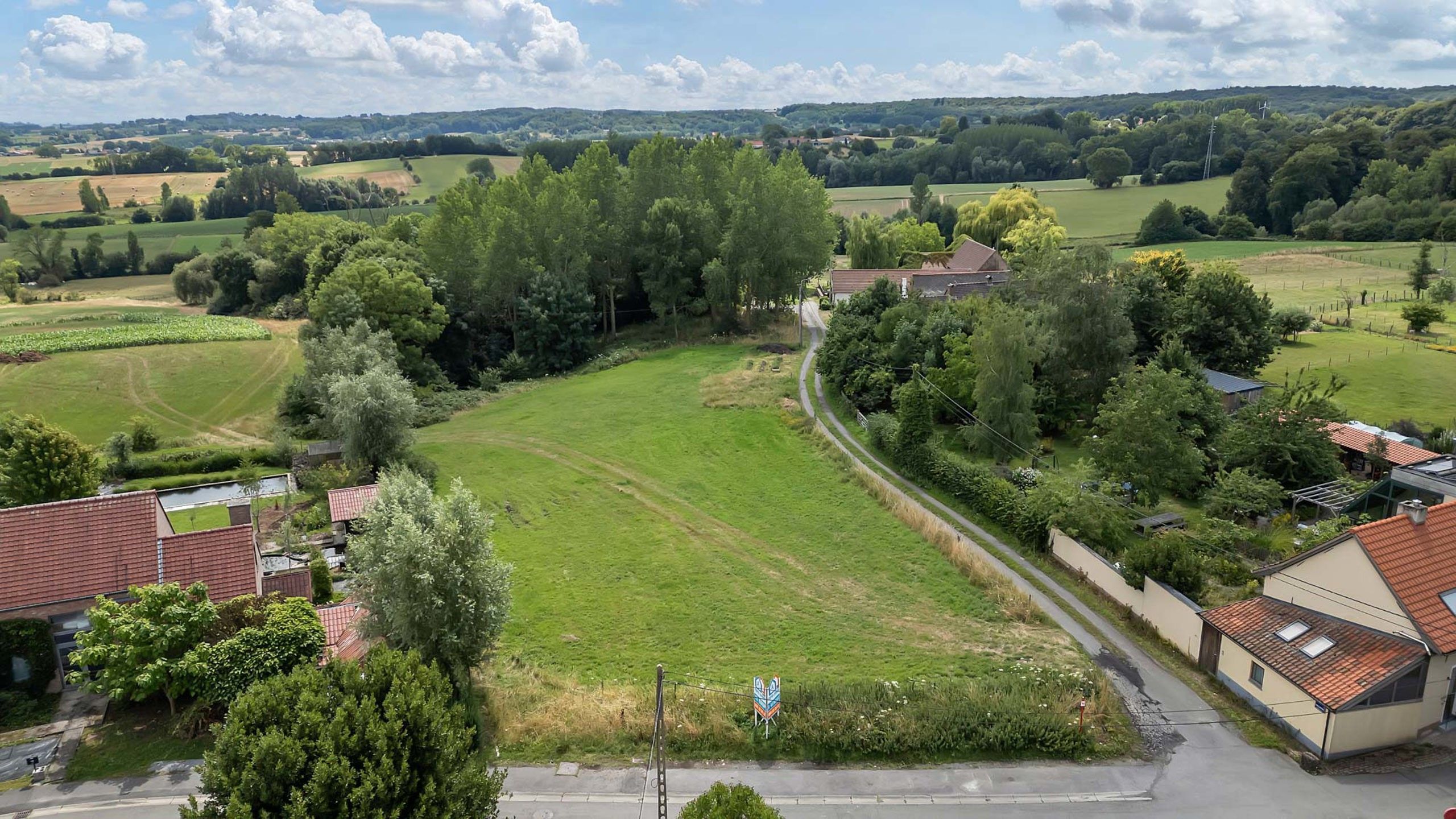 Bouwgrond voor OB op landelijke ligging  foto 2