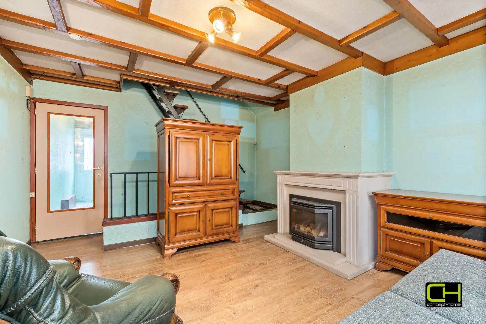 Te moderniseren woning met ruime tuin en mogelijkheden foto 5