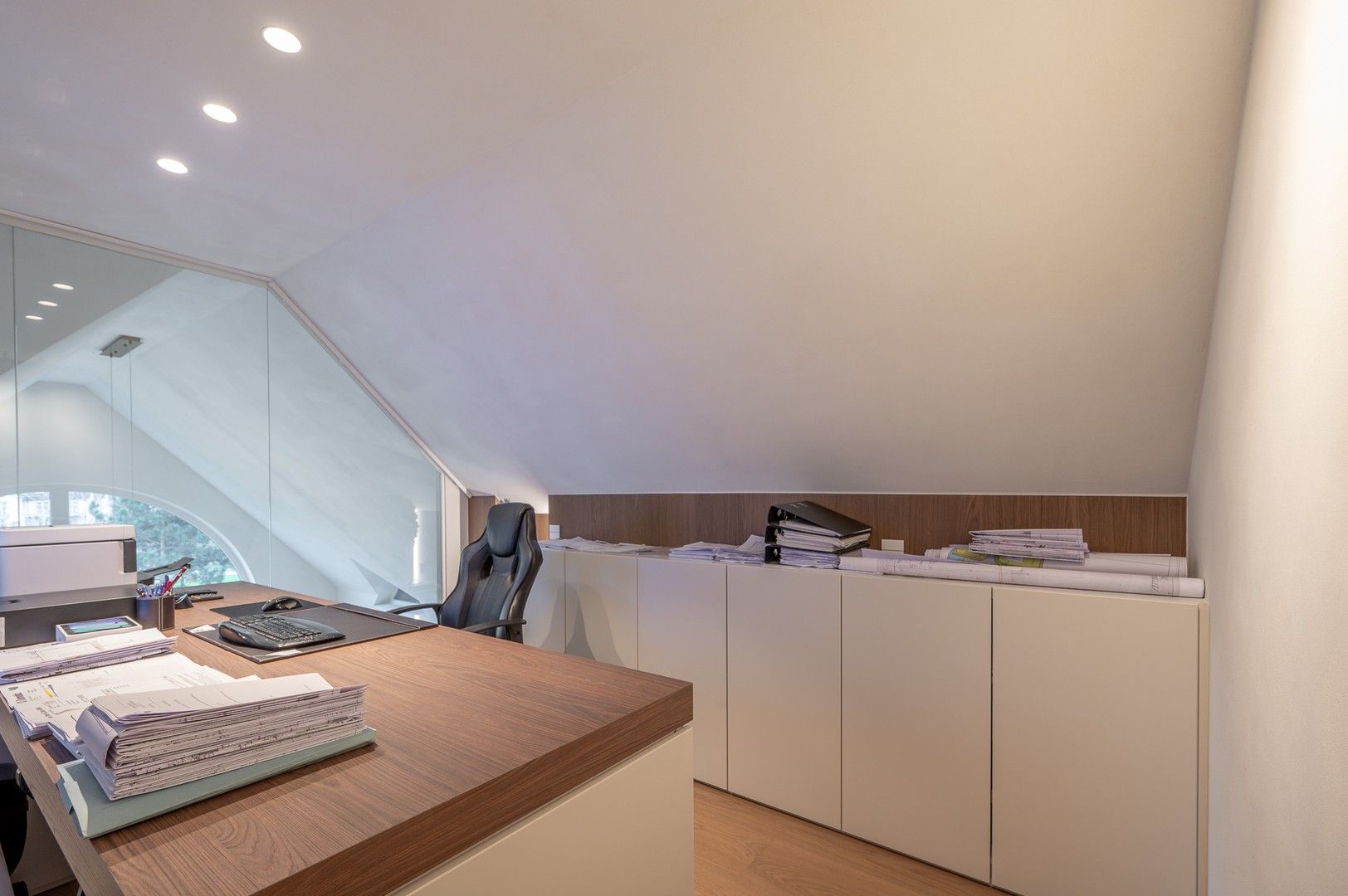Prachtig gerenoveerd hoekappartement van 164 m2 met fantastisch open zicht op de Approach Golf in het Zoute. foto 26