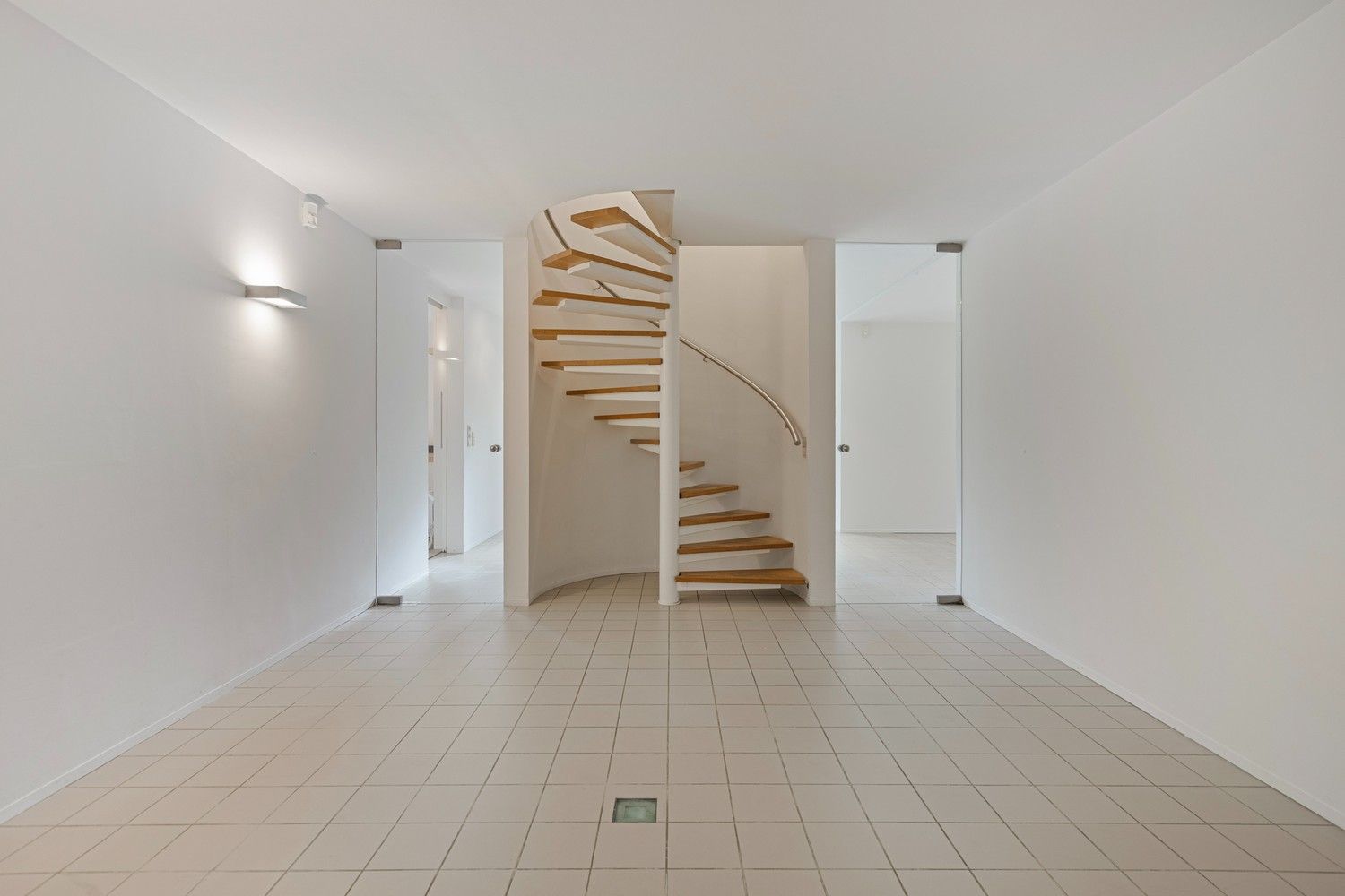 Moderne villa met ruime leefruimte, 4 slaapkamers en 2 badkamers op 13 are in gegeerde buurt Neerharen- Lanaken foto 5