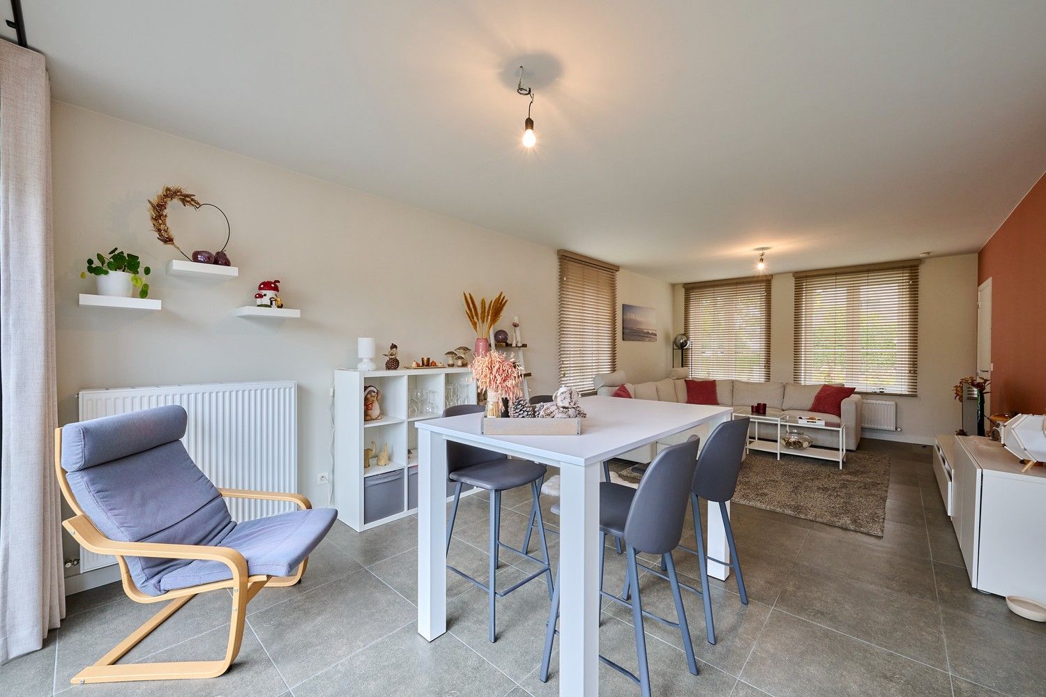 Moderne nieuwbouw woning - instapklaar en energiezuinig foto 5