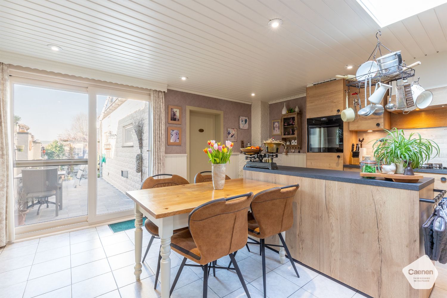 Perfect instapklare drie slaapkamer woning op een rustige locatie foto 13