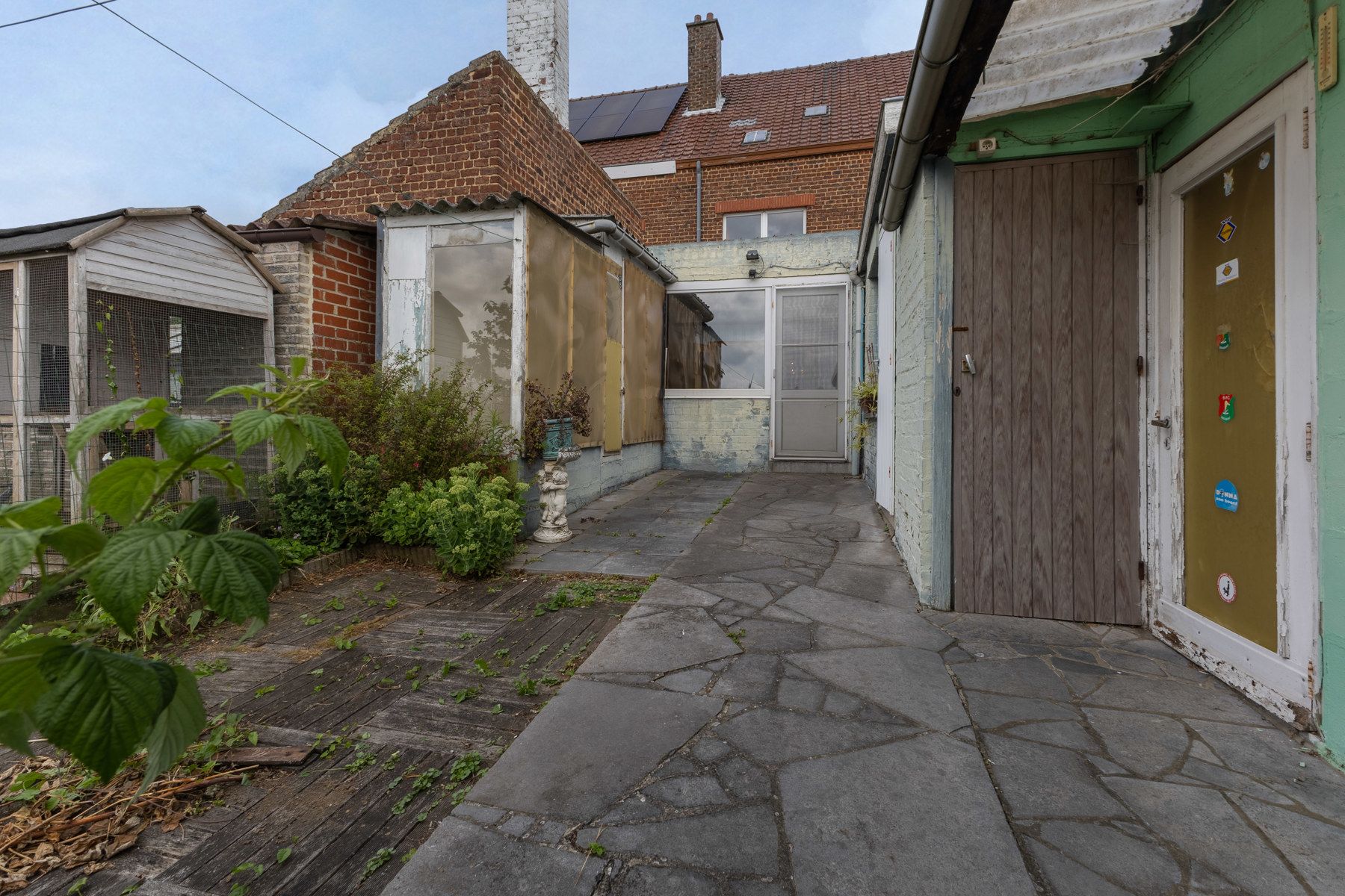 Rustig gelegen woning met 3slpks en inrichtbare zolder foto 9