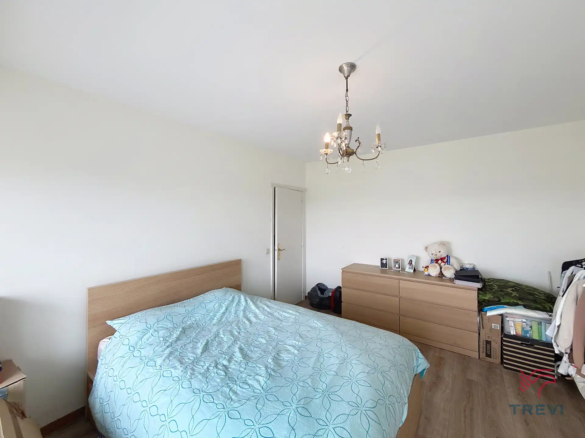 Licht appartement met 2 slaapkamers op de 10e verdieping! foto 7