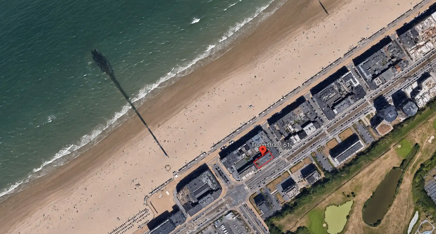 Instapklaar appartement op de hoogste verdieping, vlak achter de Zeedijk foto 17