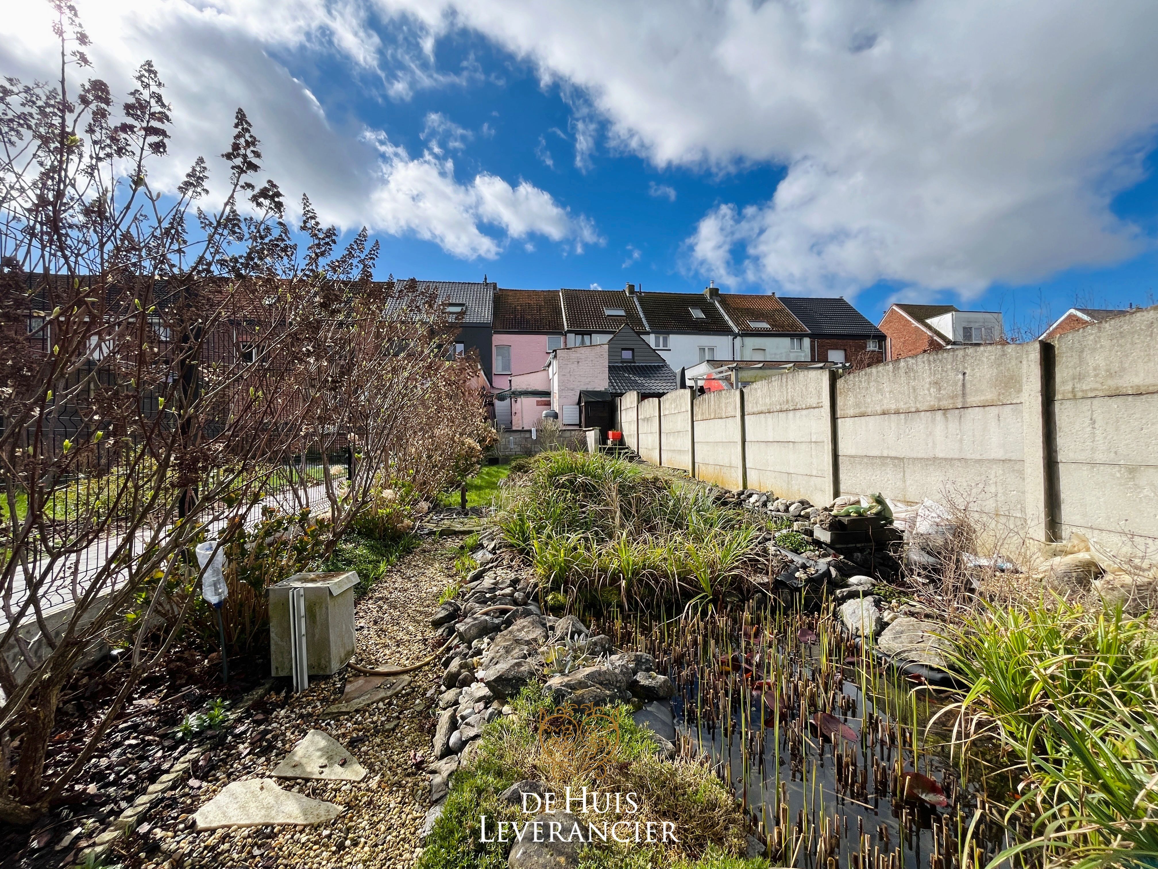 Leuke, te moderniseren woning met 3 slpks en grote tuin ! foto 11