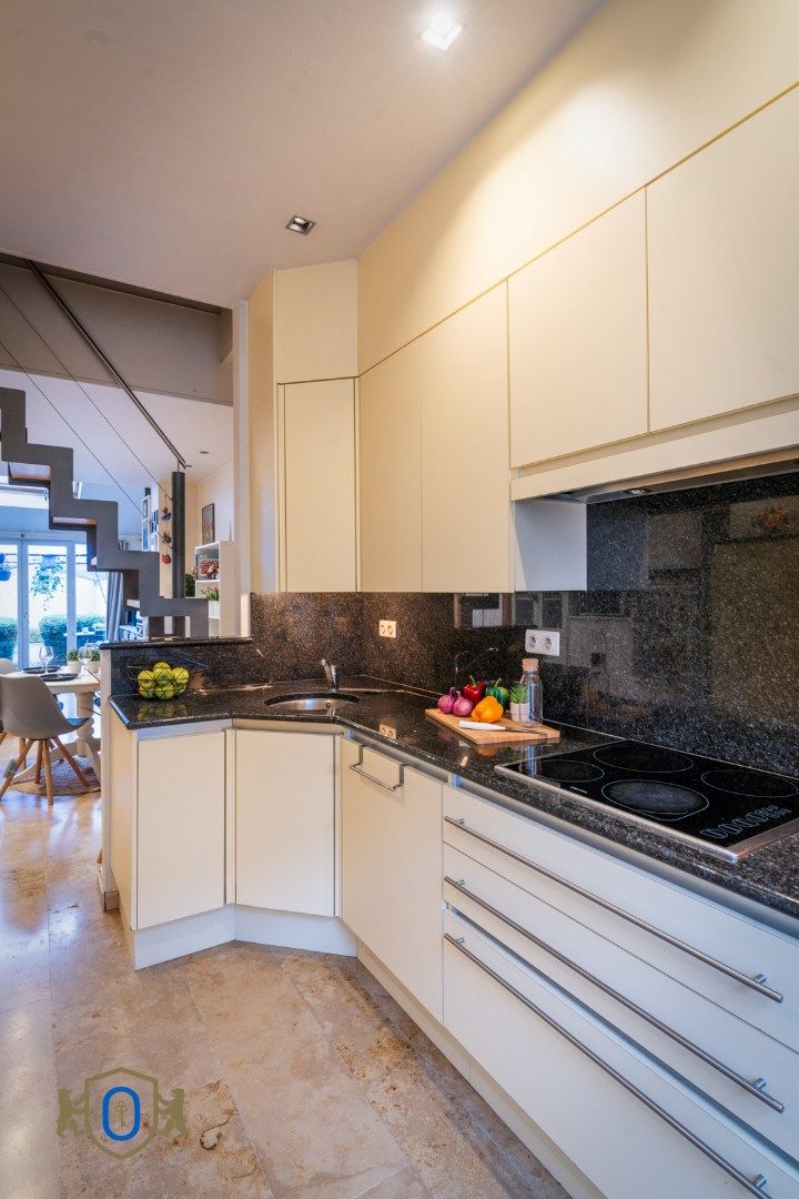 2-slpkr Brugse tussenwoning met tuin foto 8