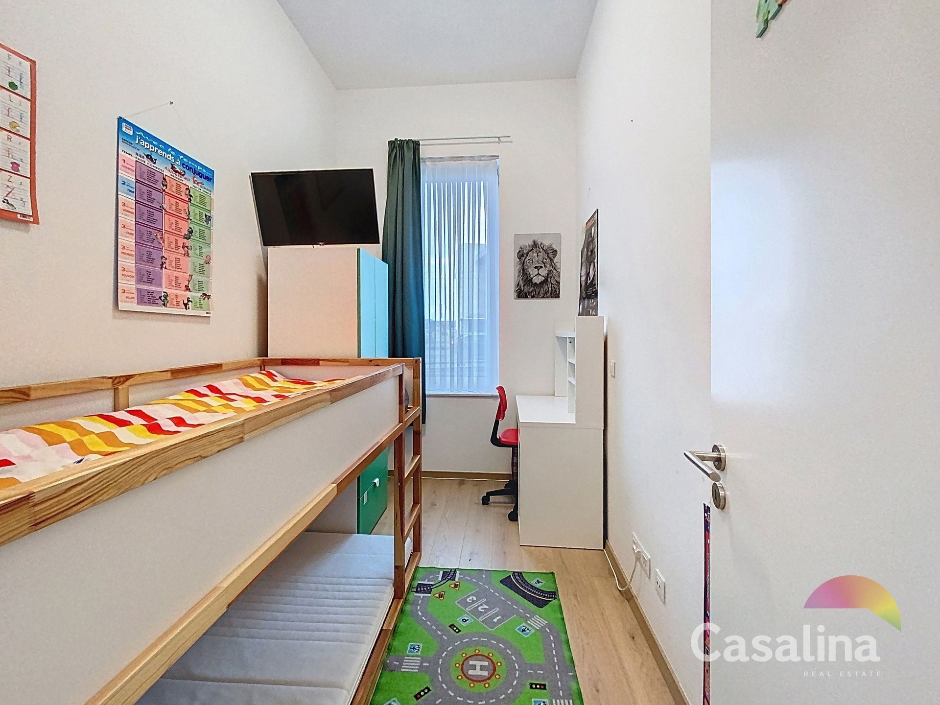 Gelijkvloers 3 slaapkamers met tuin en terras foto 2