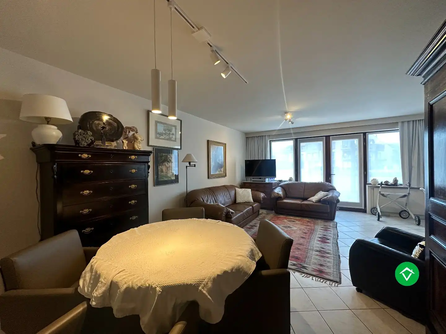 Gelijkvloers appartement met 2 slaapkamers in hartje Koekelare foto 7