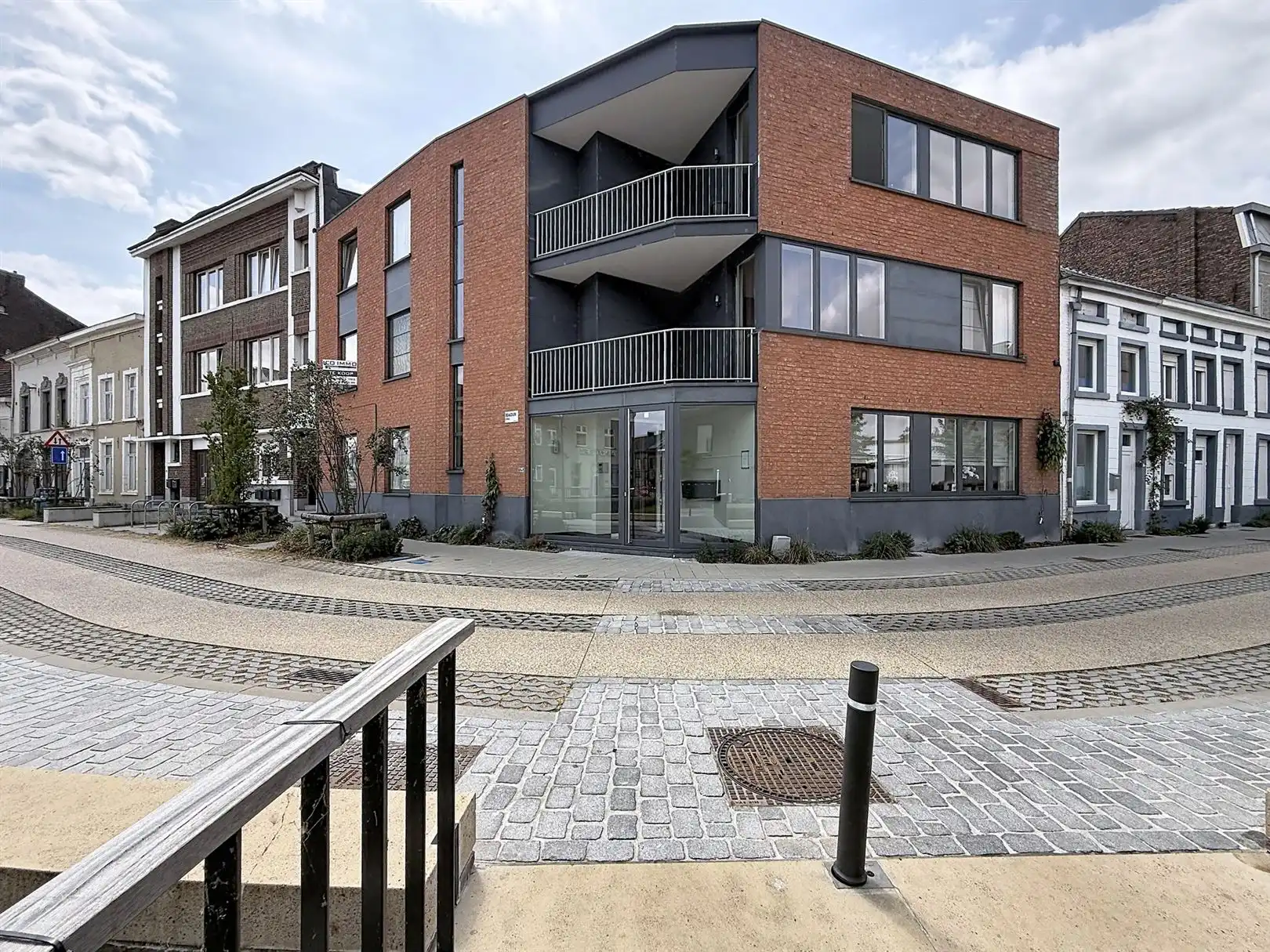 Gemeubeld appartement, 2 slpks, terras en kelder foto 3