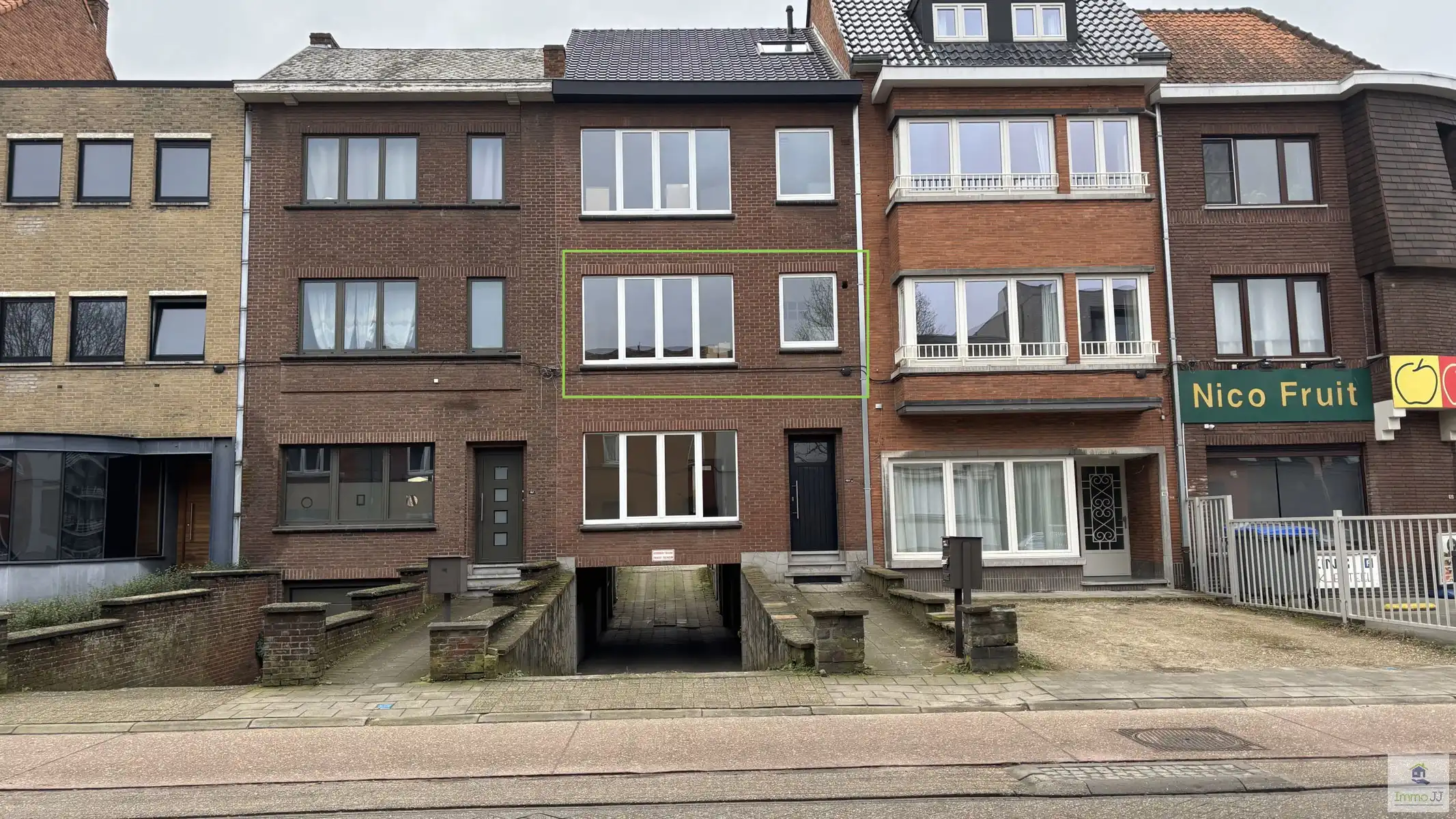 Gezellig gerenoveerd app. met 1 slpkr. foto 2