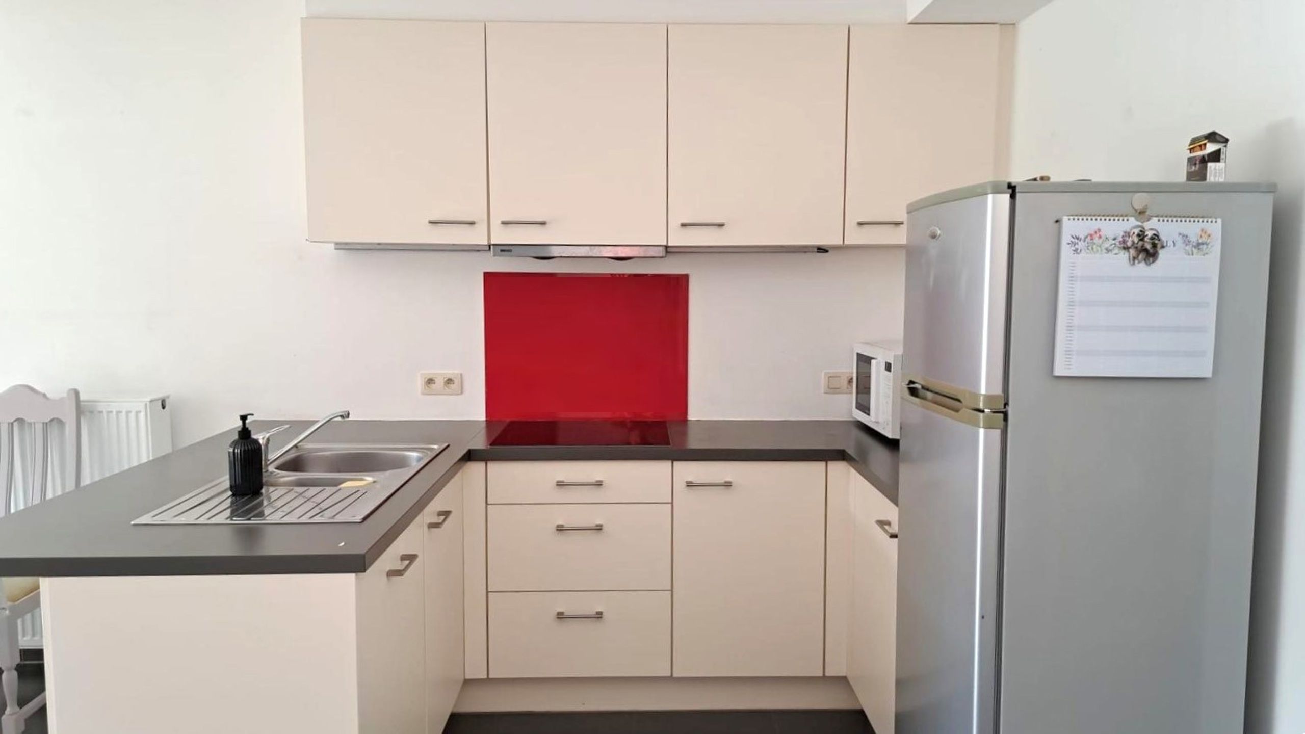 Rustig gelegen appartement met 2 slaapkamers foto 5