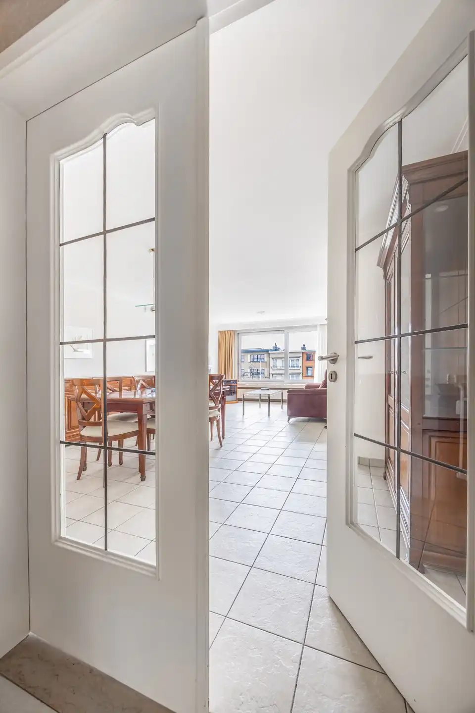 zeer verzorgd appartement met 2 slaapkamers, terras en garage foto 9
