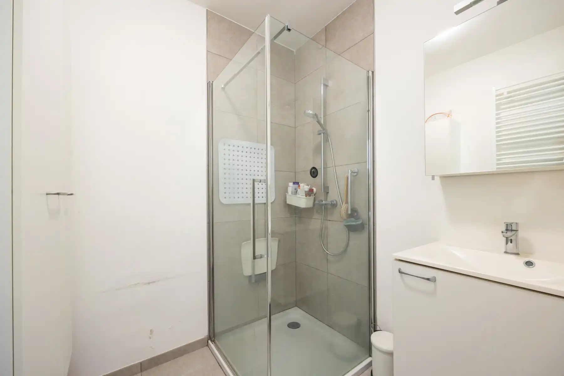 Modern appartement  foto 6