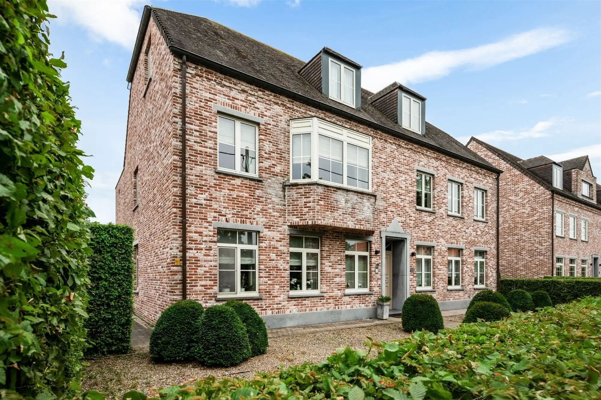 Verrassend ruim gelijkvloers appartement te Putte foto 3