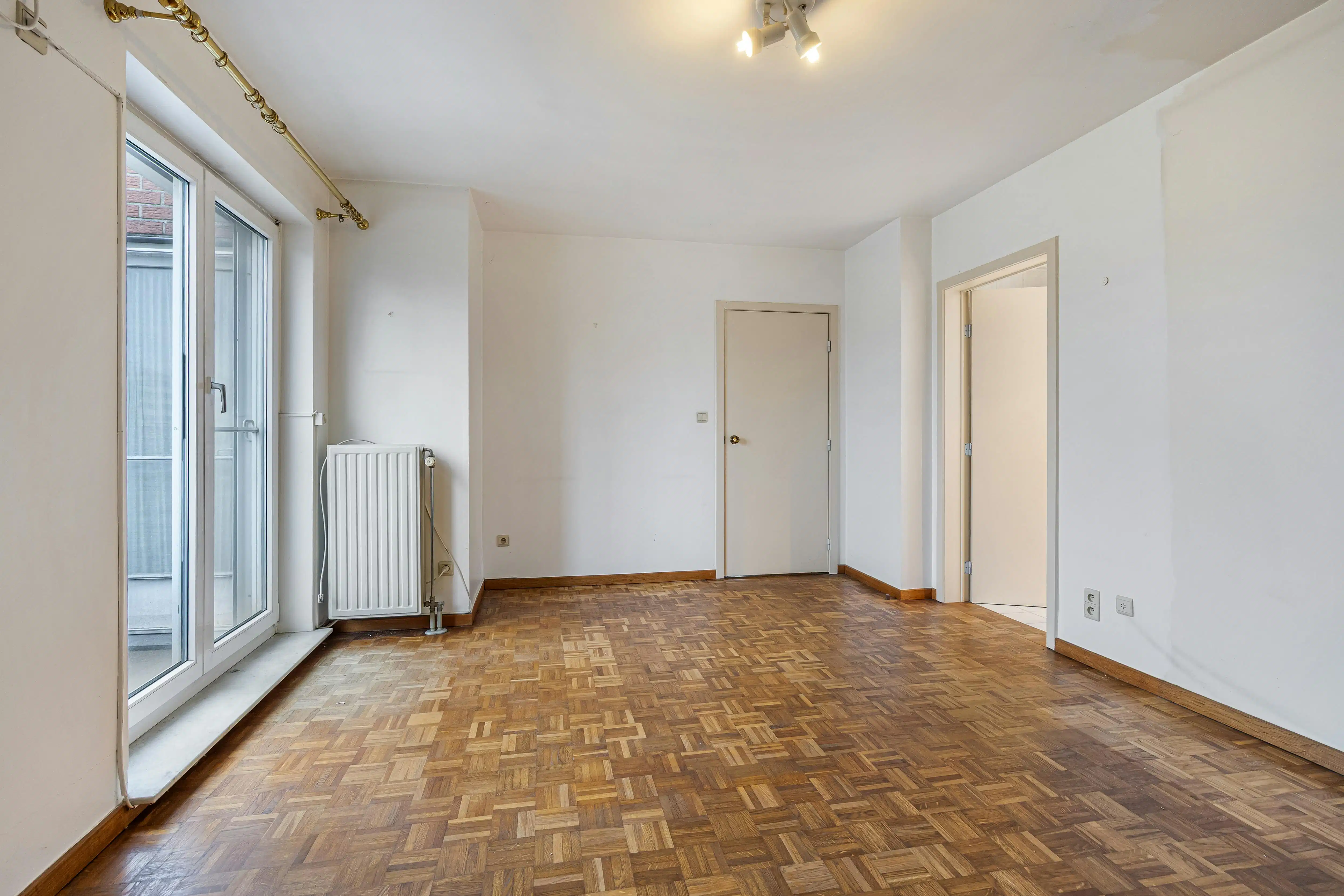 Penthouse in hartje Genk foto 8