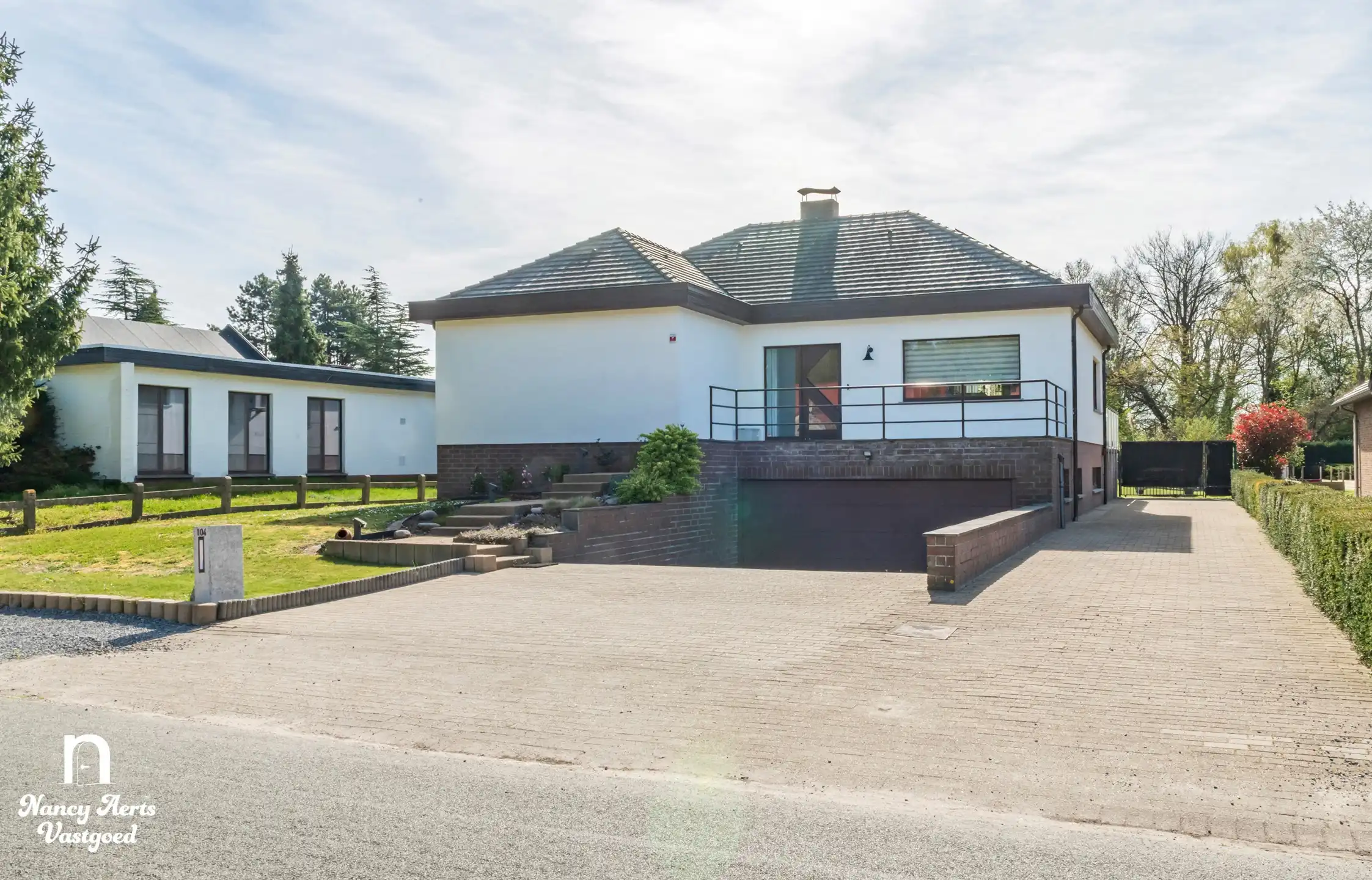 Ruime woning met multifunctionele kelder en prachtige tuin foto 25