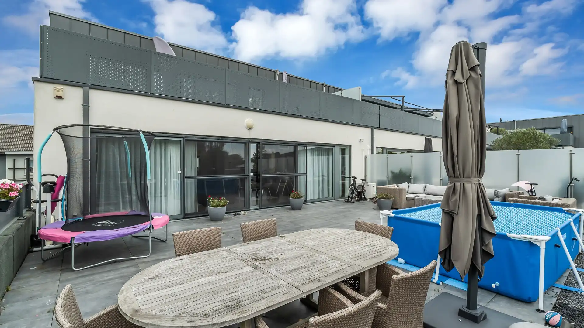Exclusief appartement met luxueuze open keuken en terras van 110 m² in Maasmechelen. foto 10