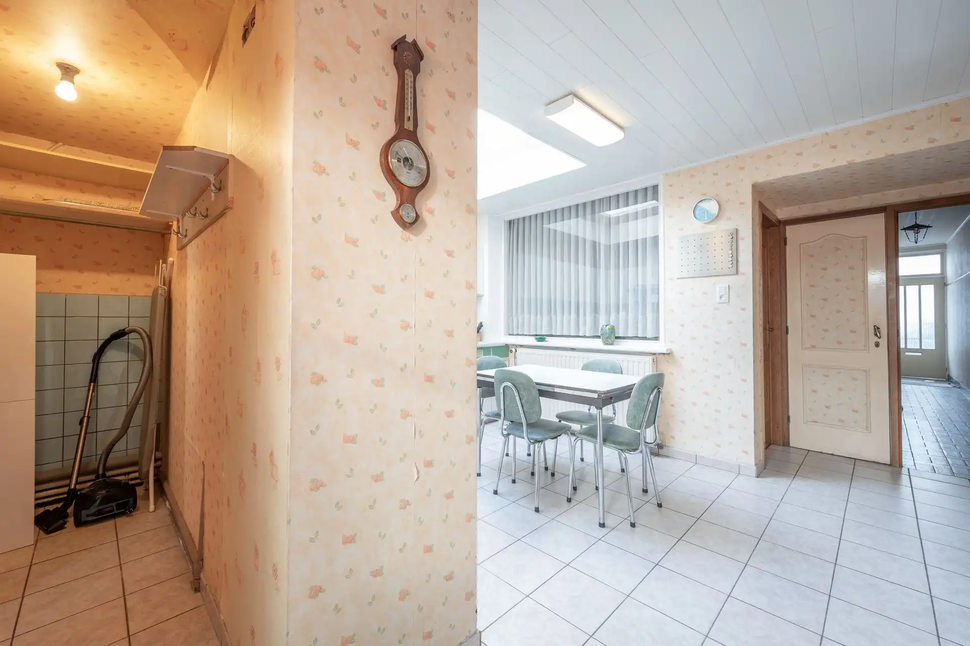 Grote gezinswoning met tuin en 7 slaapkamers nabij centrum en zee foto 7