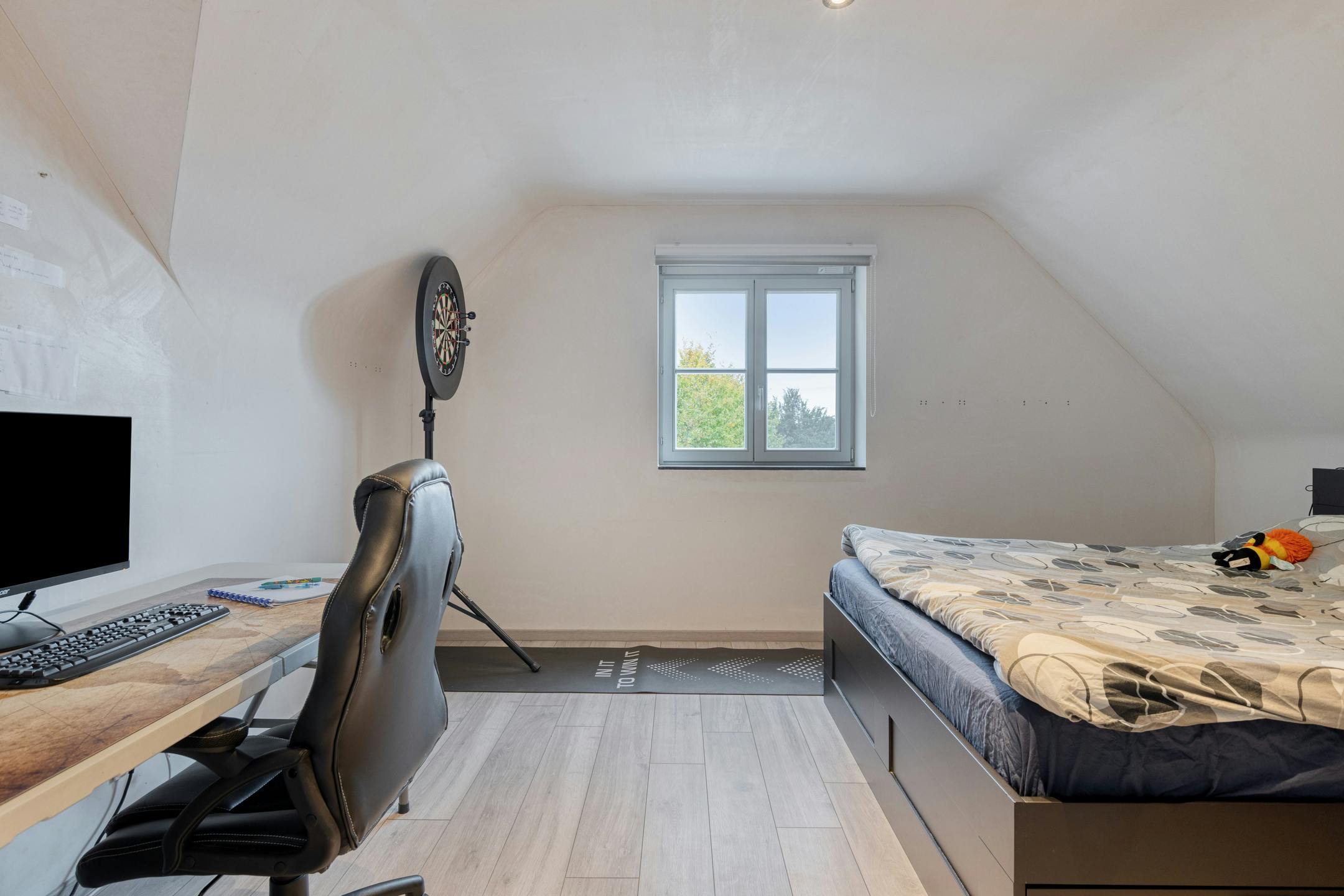 Recente halfopen woning te koop in Rozebeke (Zwalm) foto 12