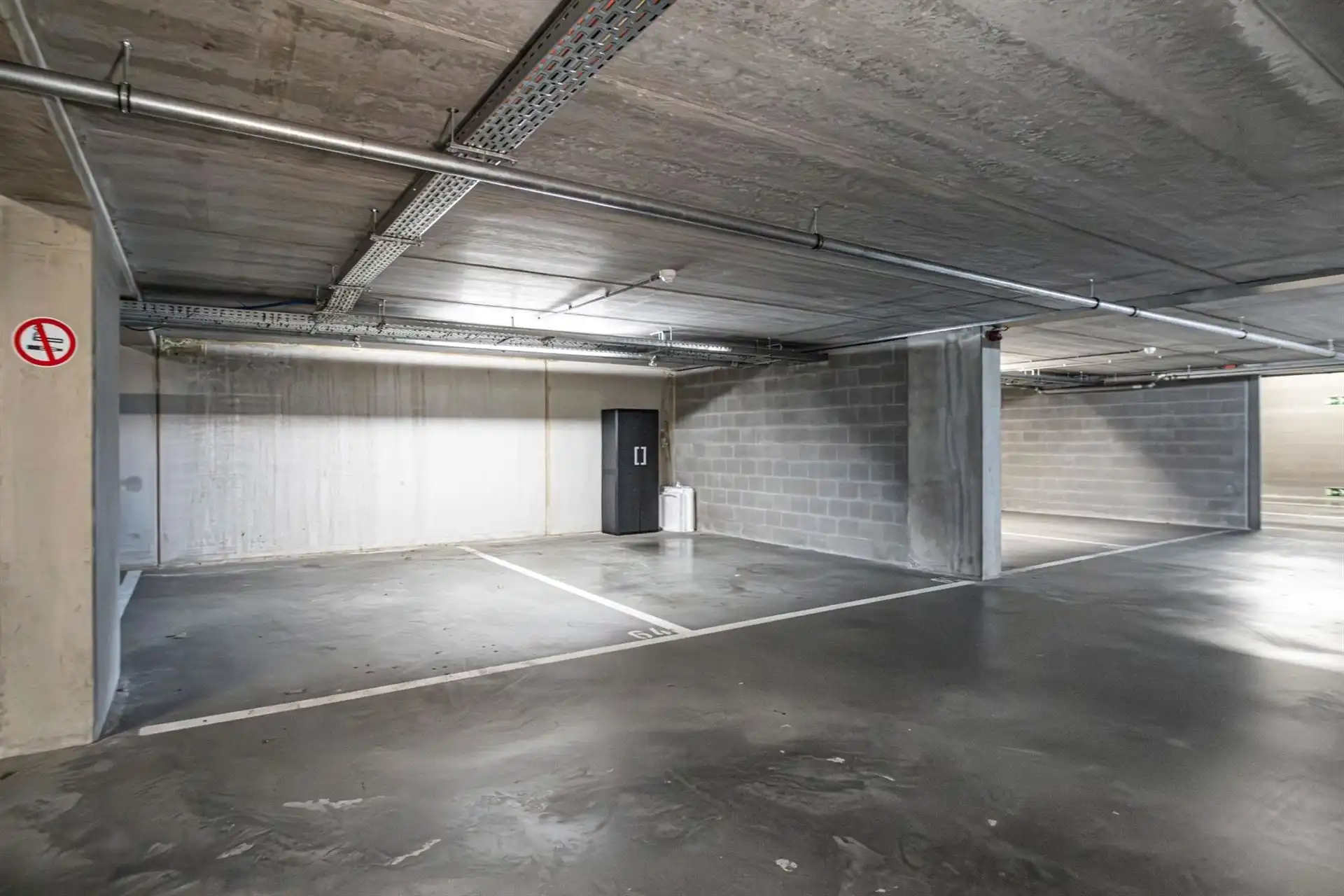 Lichtrijk gelijkvloers appartement met terras en tuinzicht foto 24
