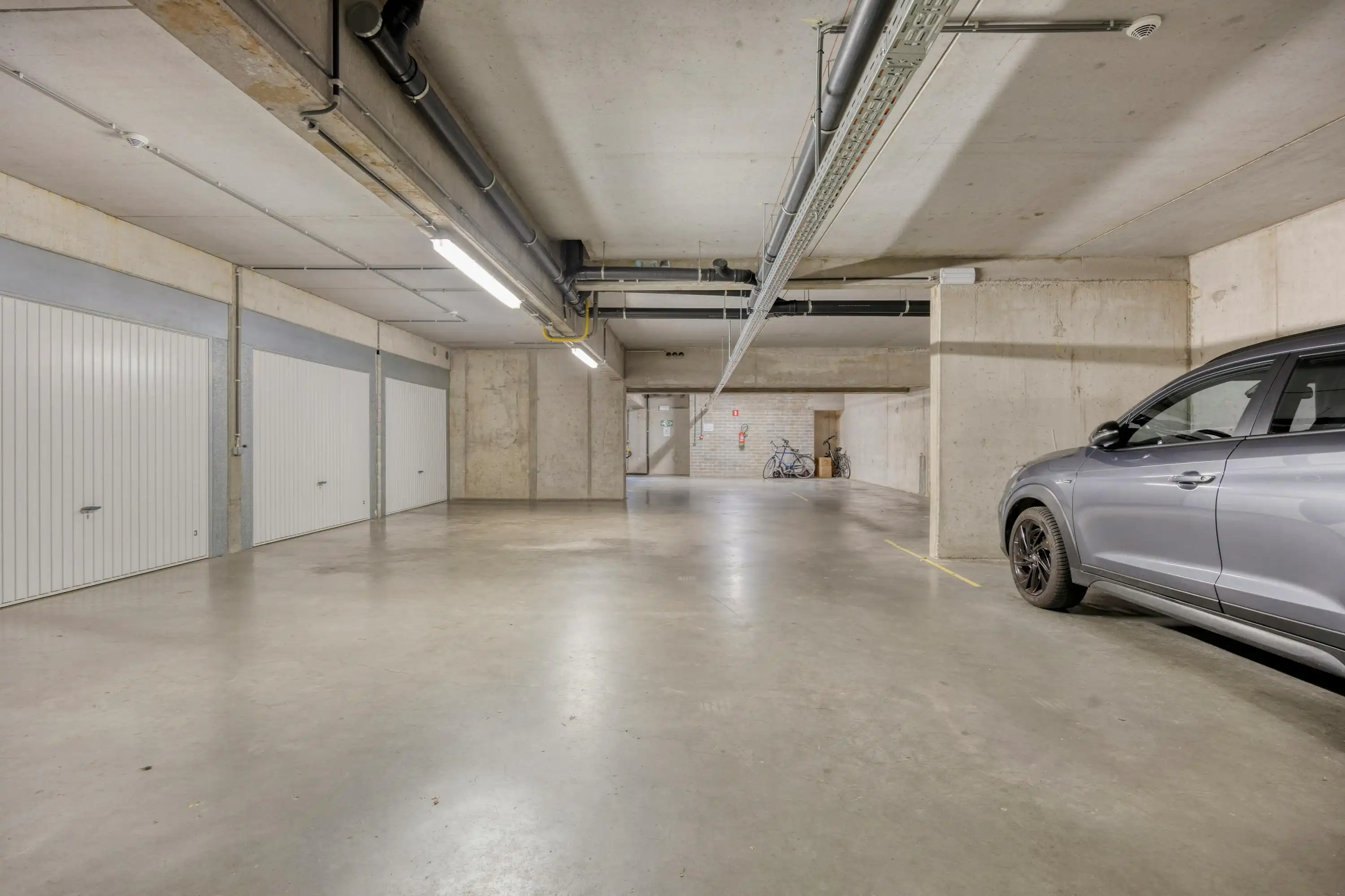 Instapklaar en energiezuinig appartement te koop in Burcht foto 16