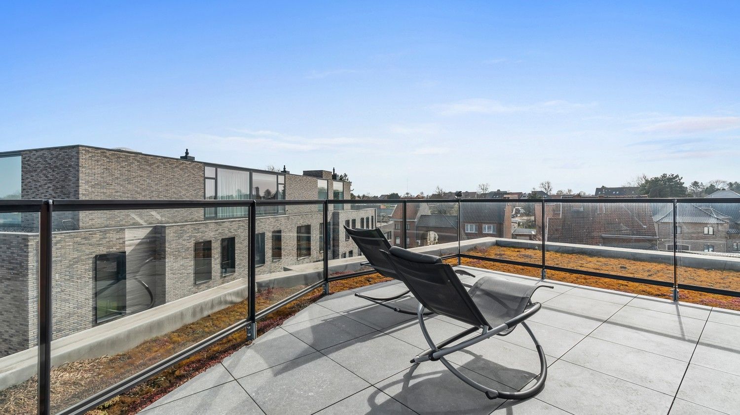 Modern penthouse met twee terrassen op toplocatie in Lanaken (Veldwezelt) foto 21