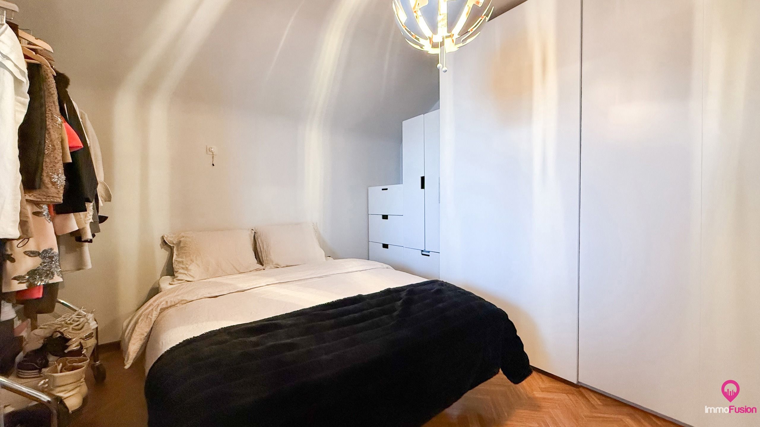 Instapklare bakkerij met woonst in het centrum van Zolder! foto 46